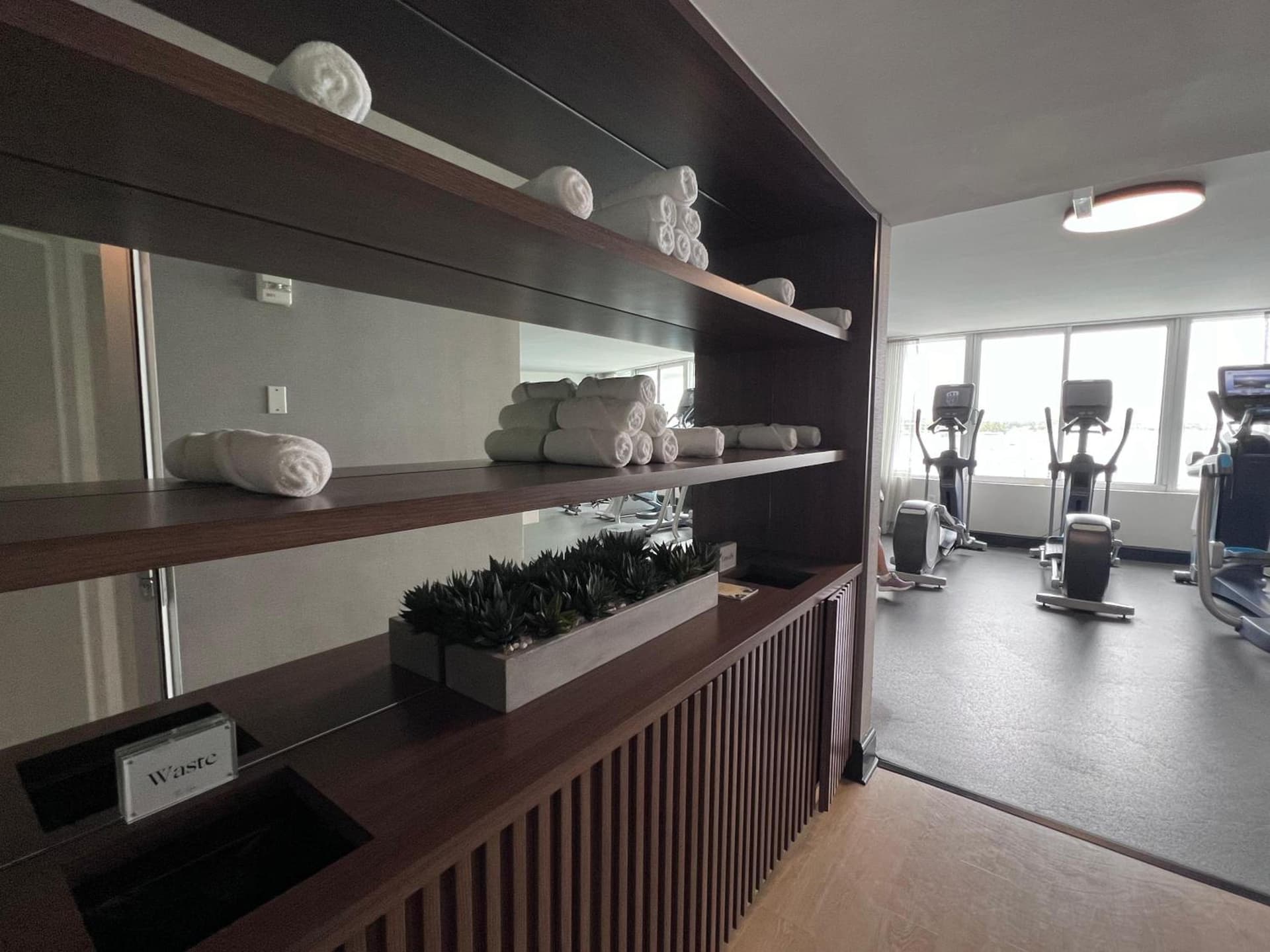 Beautiful Studio - The best location in South Beach interior in Miami Beach, FL — gallery photo 2