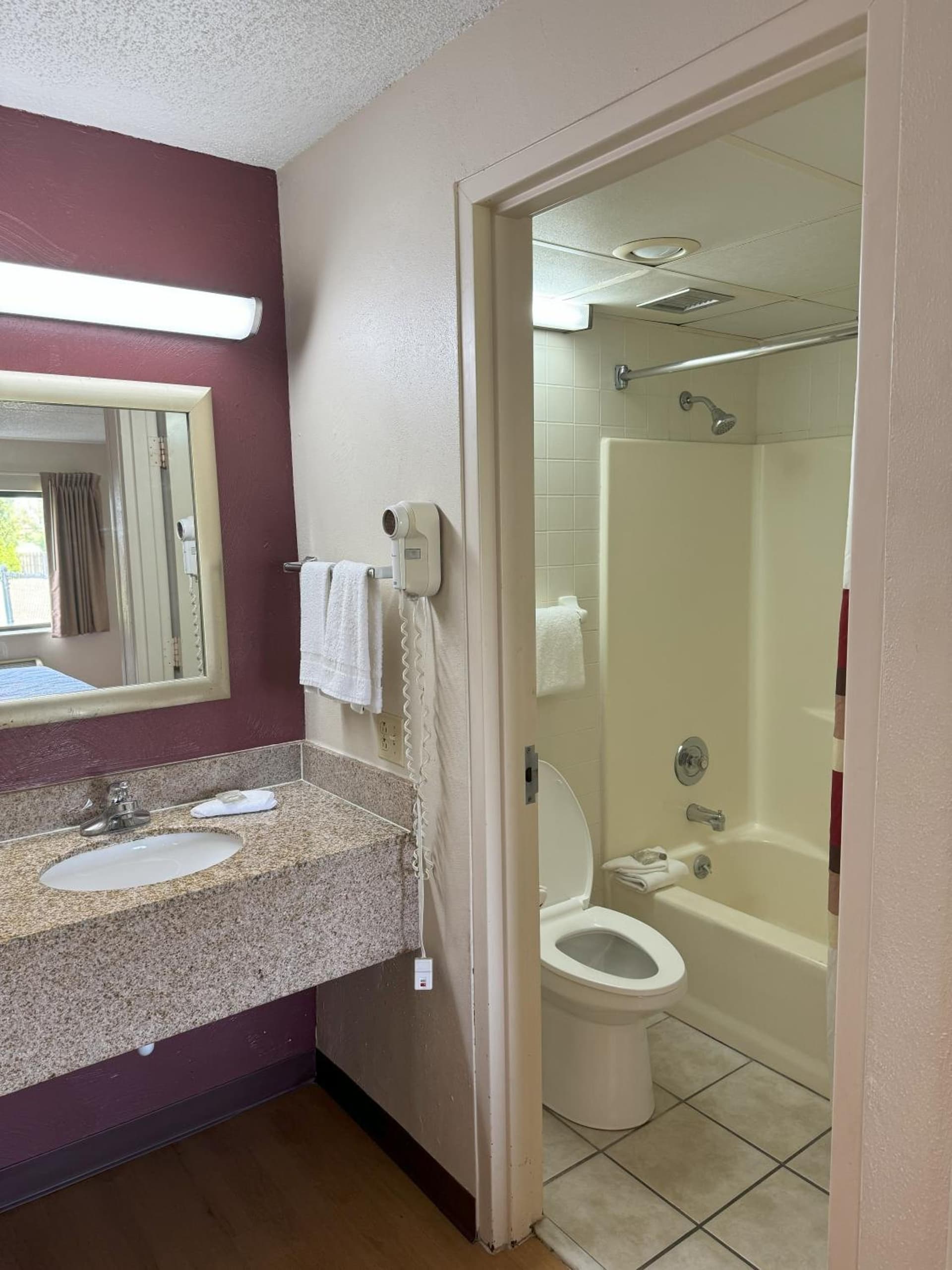 Sycamore Suites gallery photo in Elyria, OH — image 13