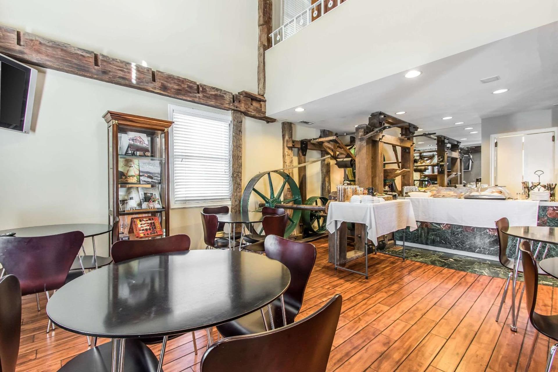 Inn at the Mill, an Ascend Collection Hotel gallery photo in Fayetteville, AR — image 9