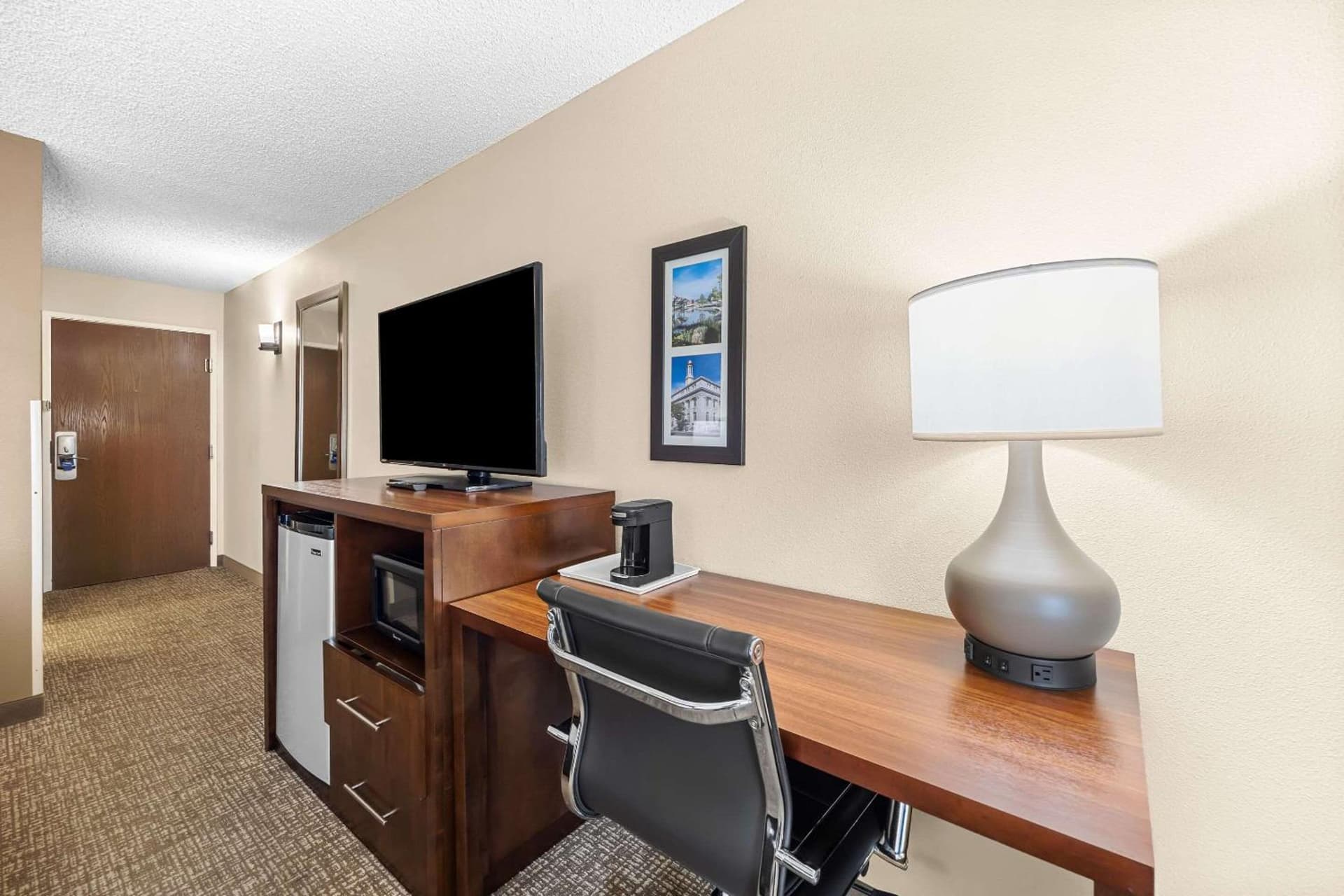 Comfort Inn & Suites Pueblo gallery photo in Pueblo, CO — image 69