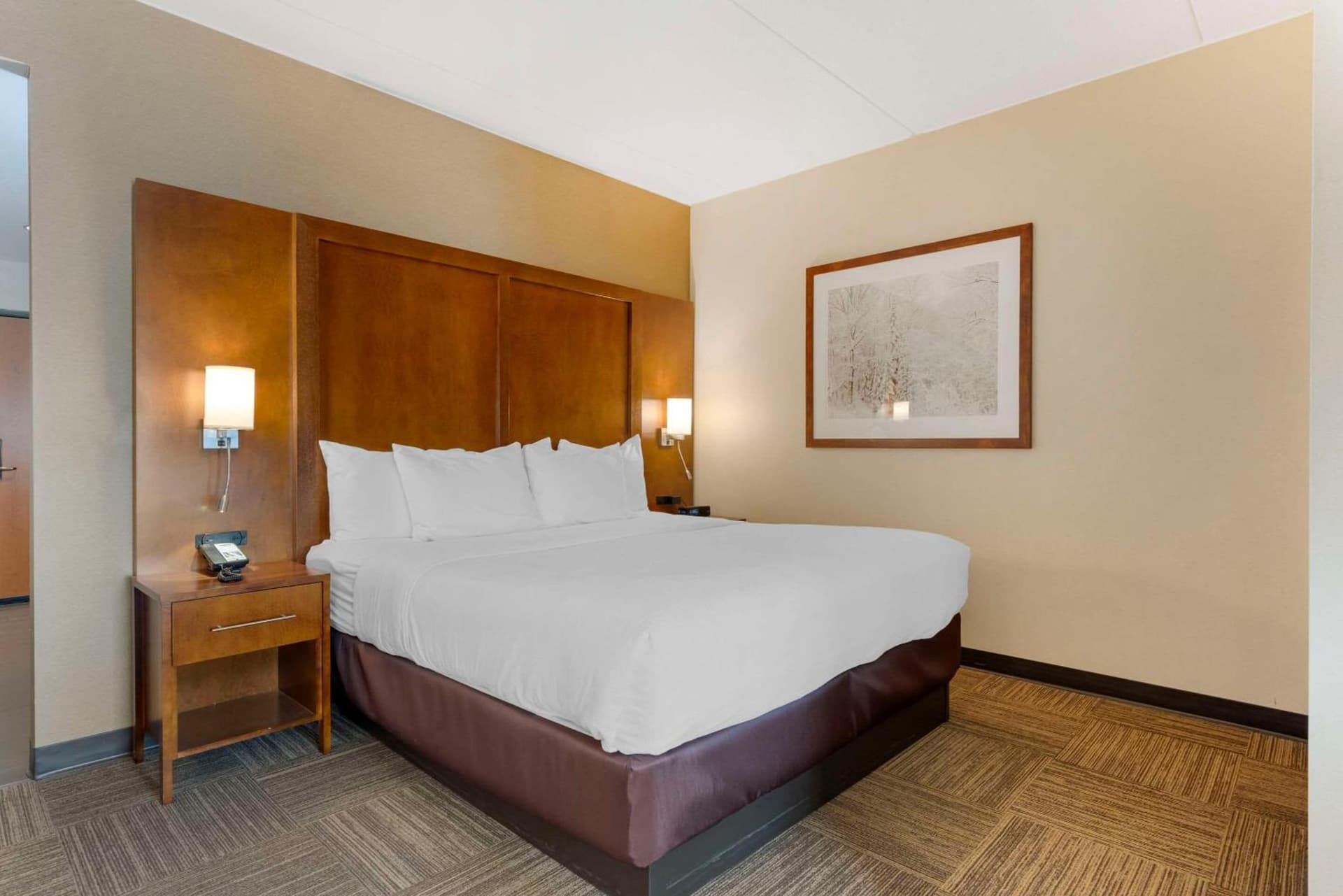 Lift Bridge Lodge, an Ascend Collection Hotel gallery photo in Duluth, MN — image 8