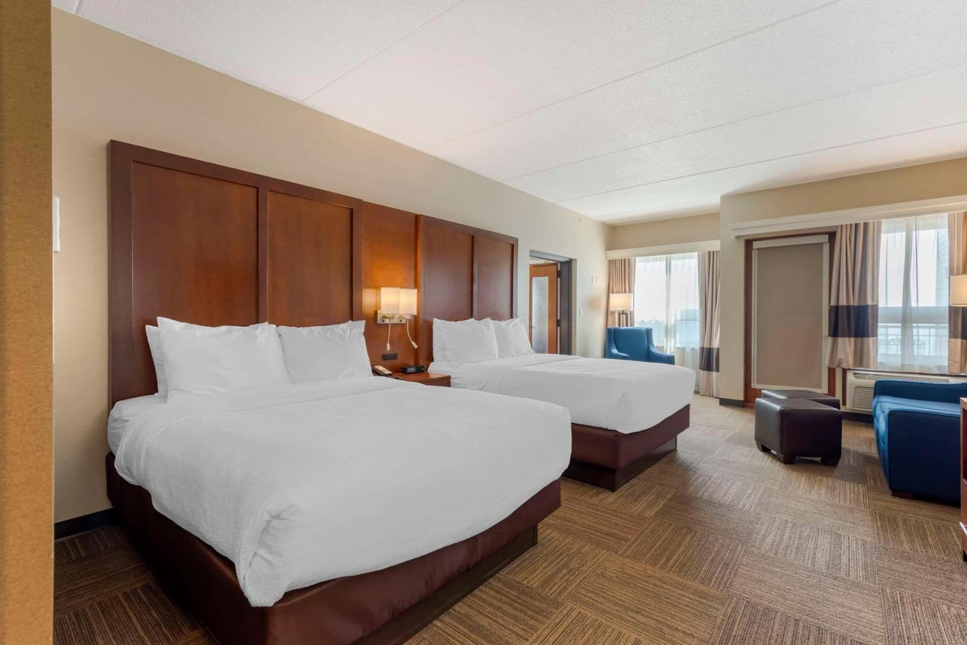 Lift Bridge Lodge, an Ascend Collection Hotel gallery photo in Duluth, MN — image 69