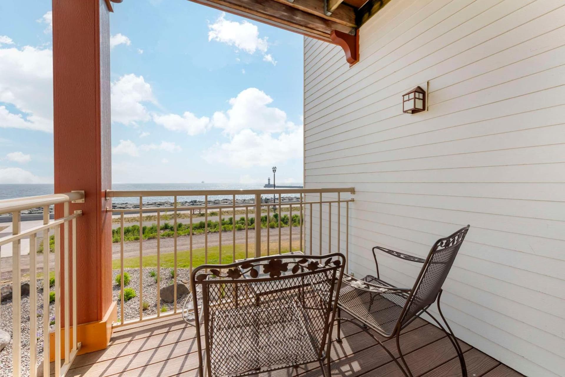 Lift Bridge Lodge, an Ascend Collection Hotel gallery photo in Duluth, MN — image 63
