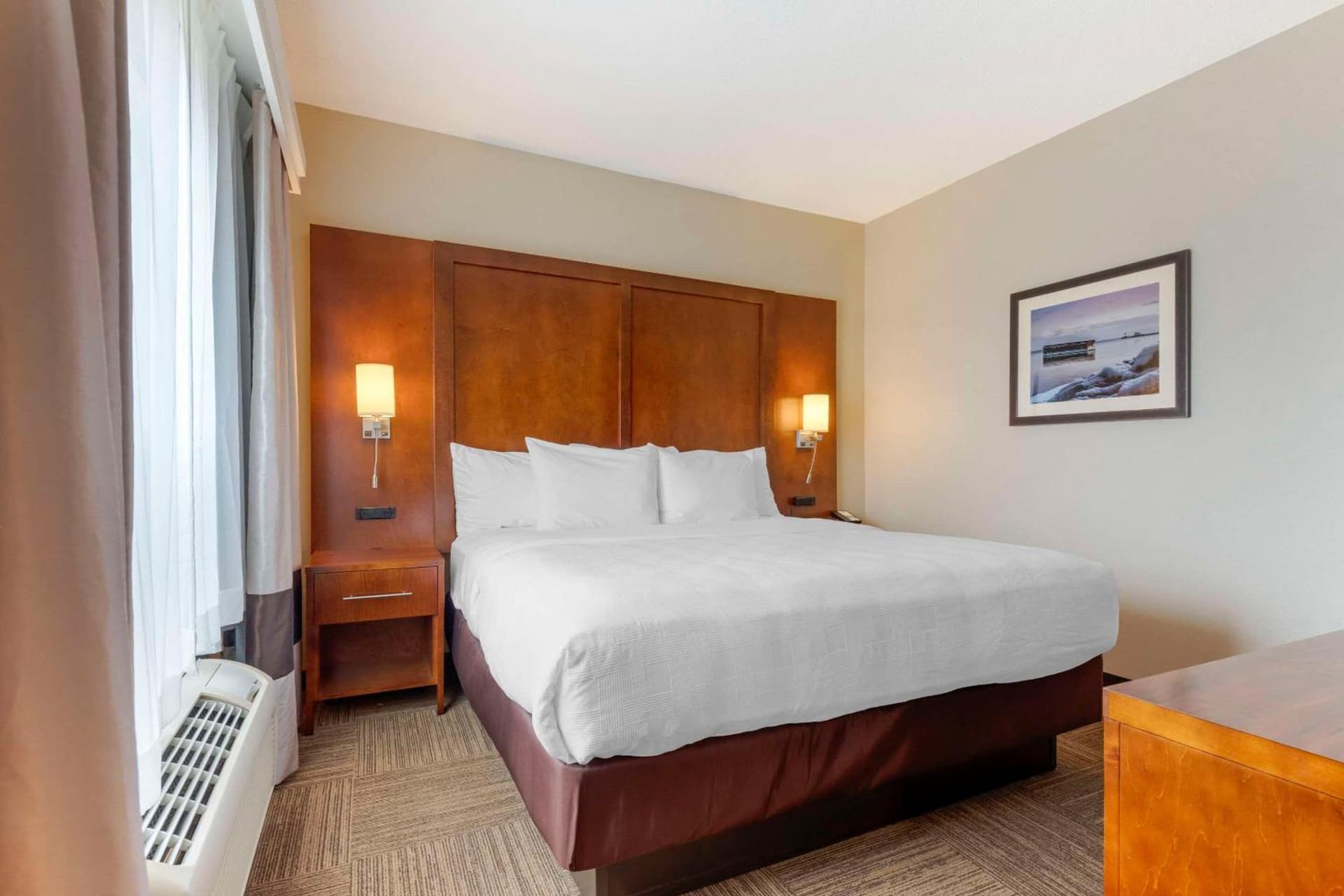 Lift Bridge Lodge, an Ascend Collection Hotel gallery photo in Duluth, MN — image 32