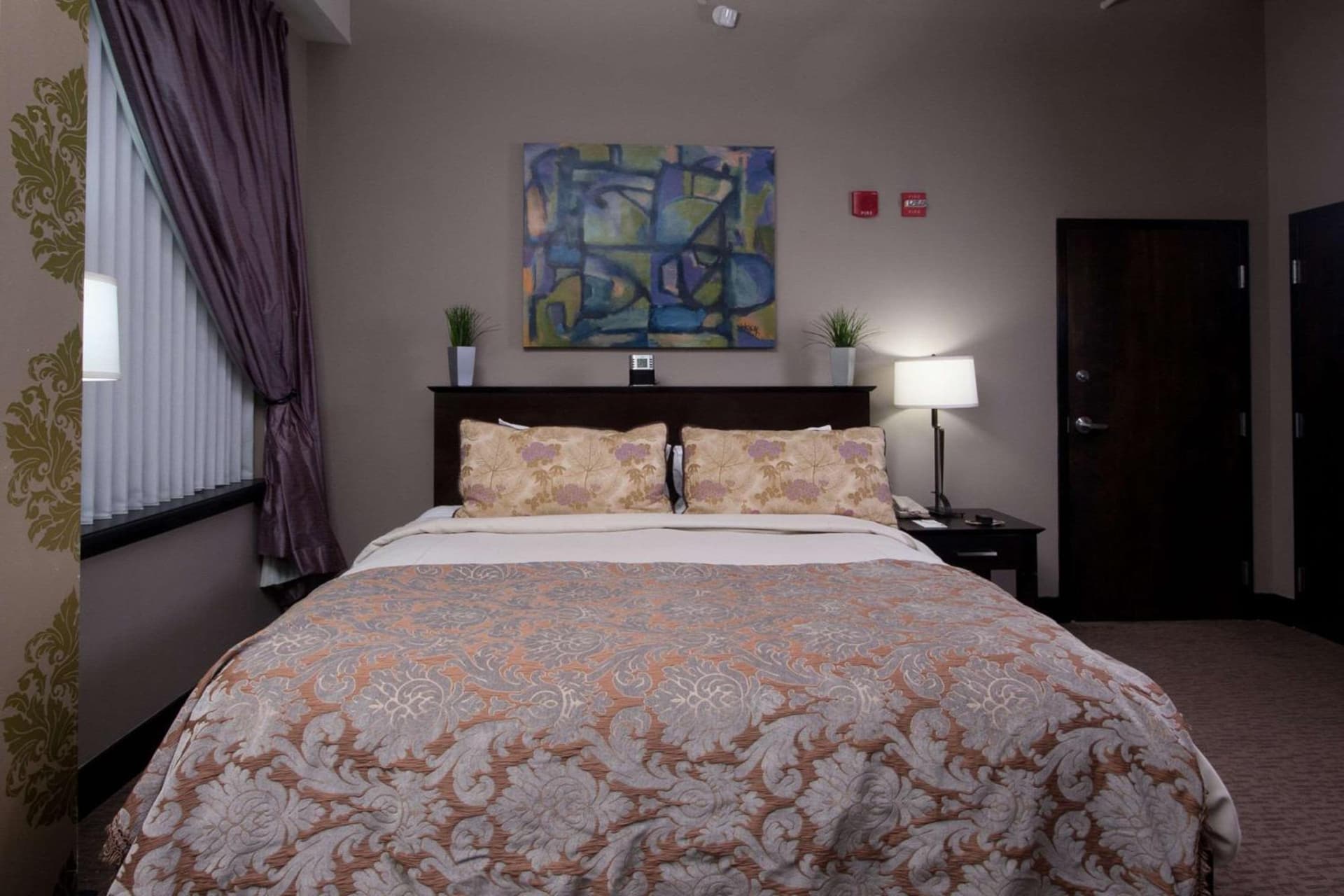 The Giacomo, an Ascend Collection Hotel gallery photo in Niagara Falls, NY — image 55
