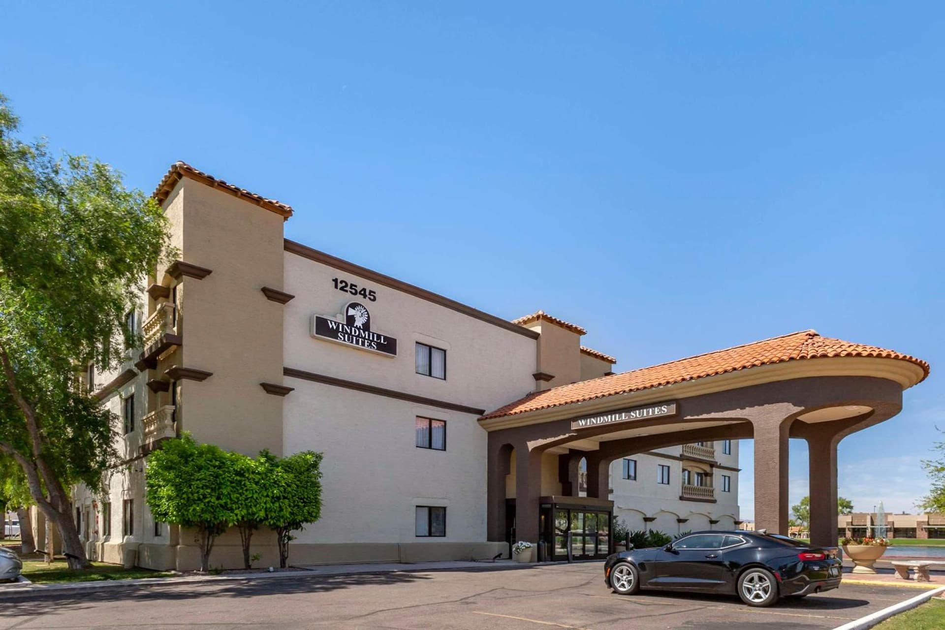 Windmill Suites Surprise - Phoenix, an Ascend Collection Hotel — hotel in Surprise, Arizona