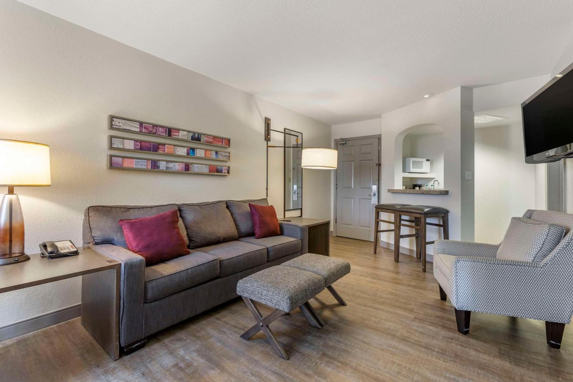 Windmill Suites Surprise - Phoenix, an Ascend Collection Hotel gallery photo in Surprise, AZ — image 18