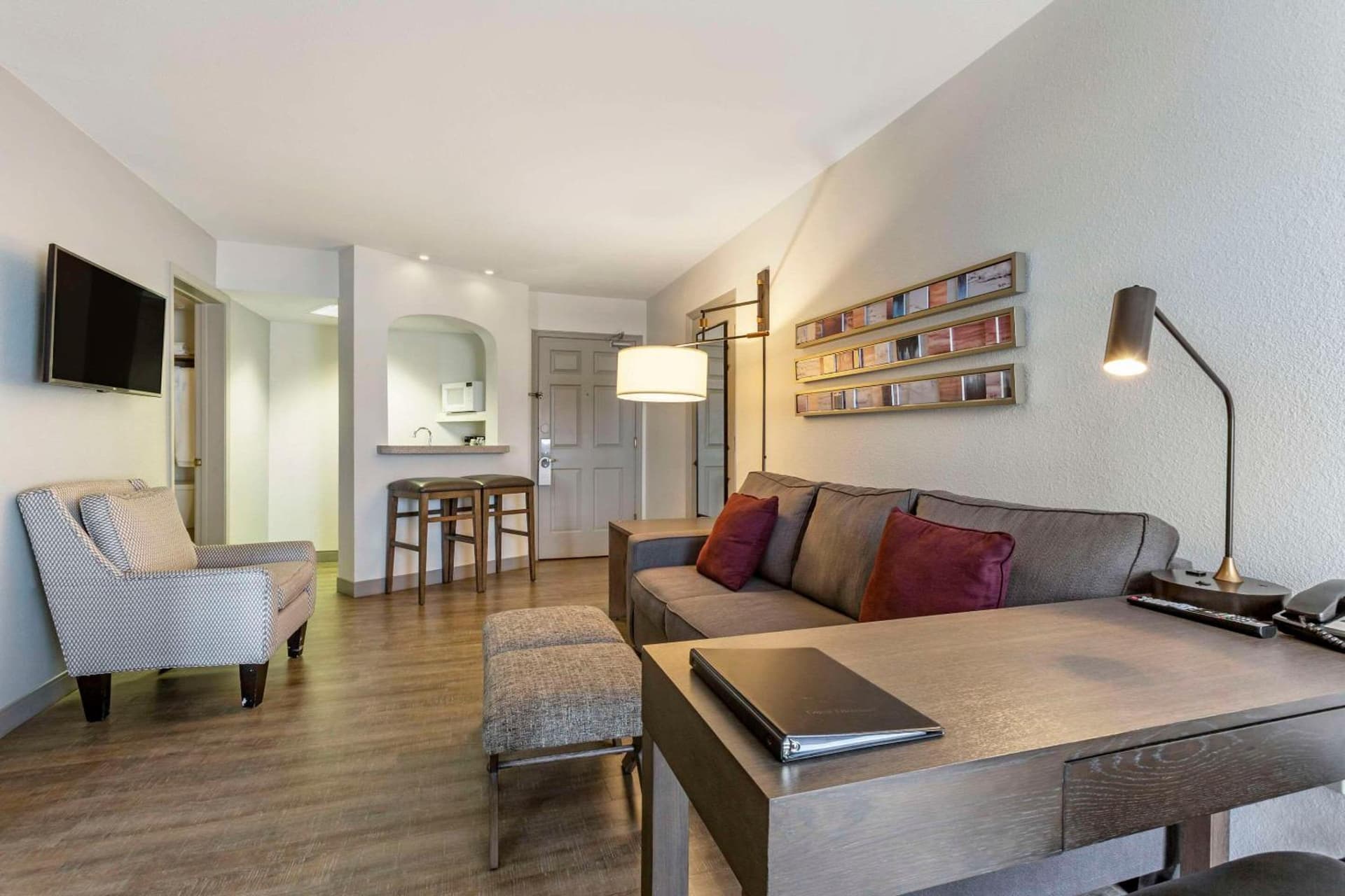 Windmill Suites Surprise - Phoenix, an Ascend Collection Hotel gallery photo in Surprise, AZ — image 17