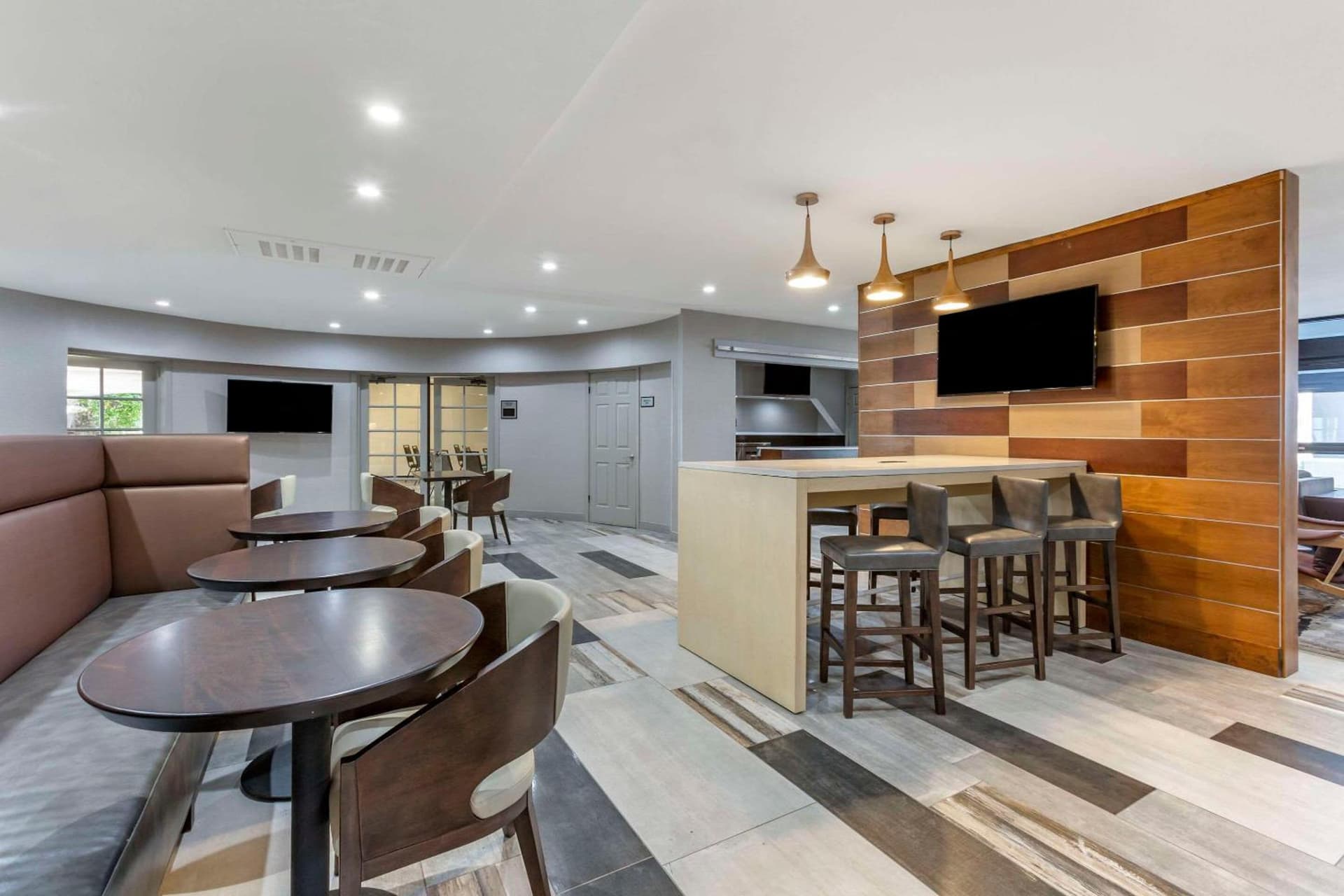 Windmill Suites Surprise - Phoenix, an Ascend Collection Hotel gallery photo in Surprise, AZ — image 16