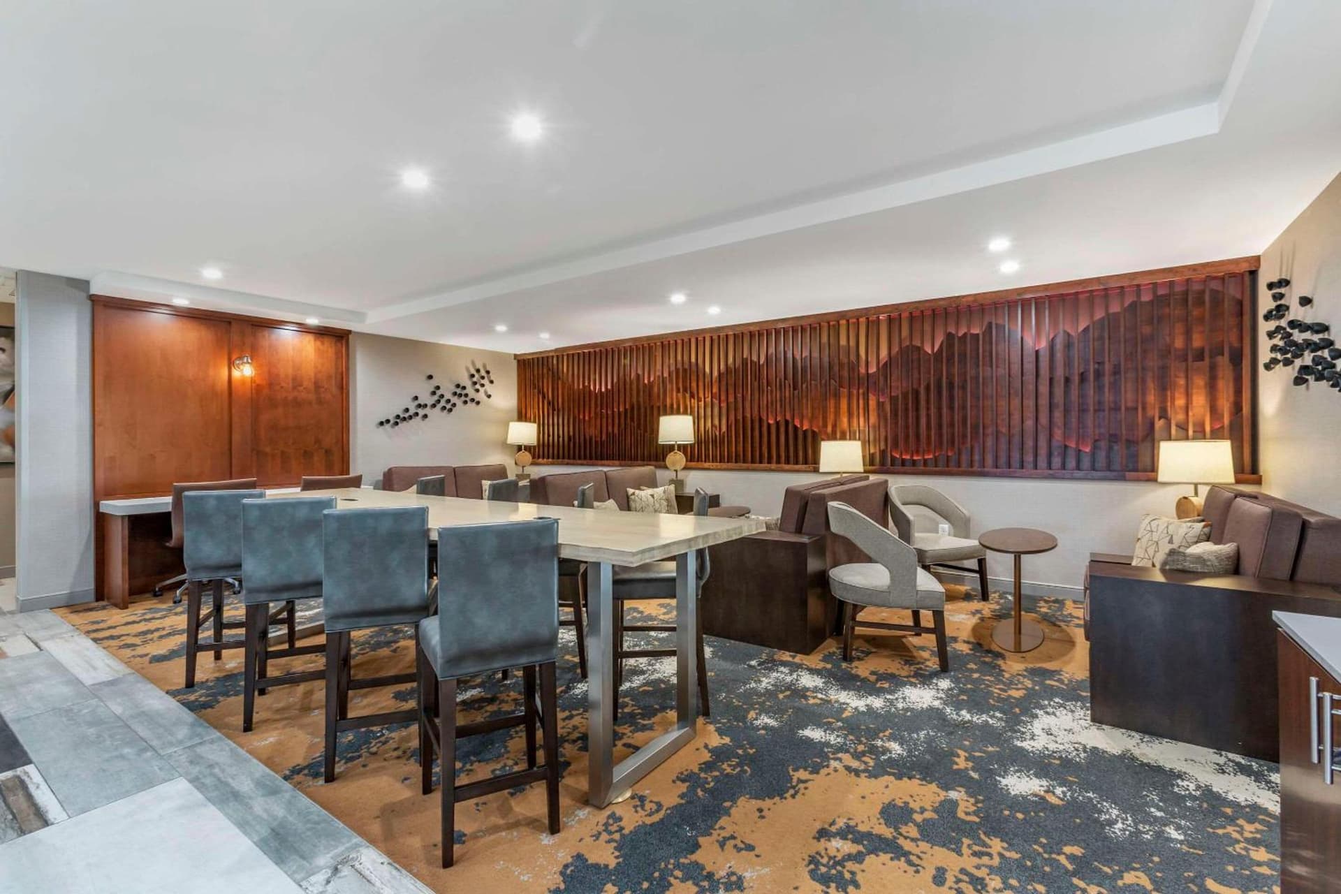 Windmill Suites Surprise - Phoenix, an Ascend Collection Hotel gallery photo in Surprise, AZ — image 24