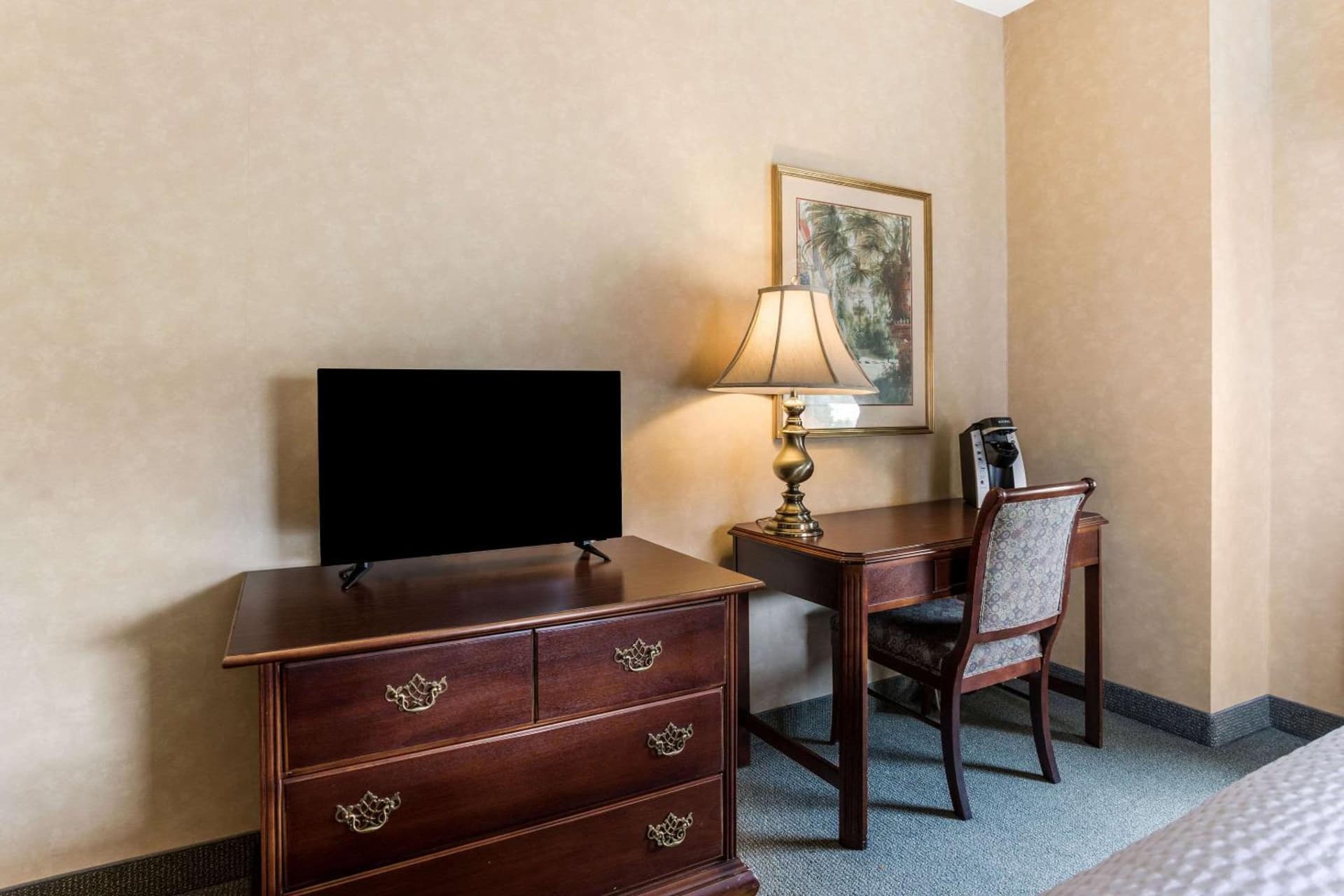Traditions Hotel & Spa Johnson City - Binghamton, an Ascend Collection Hotel gallery photo in Johnson City, NY — image 74