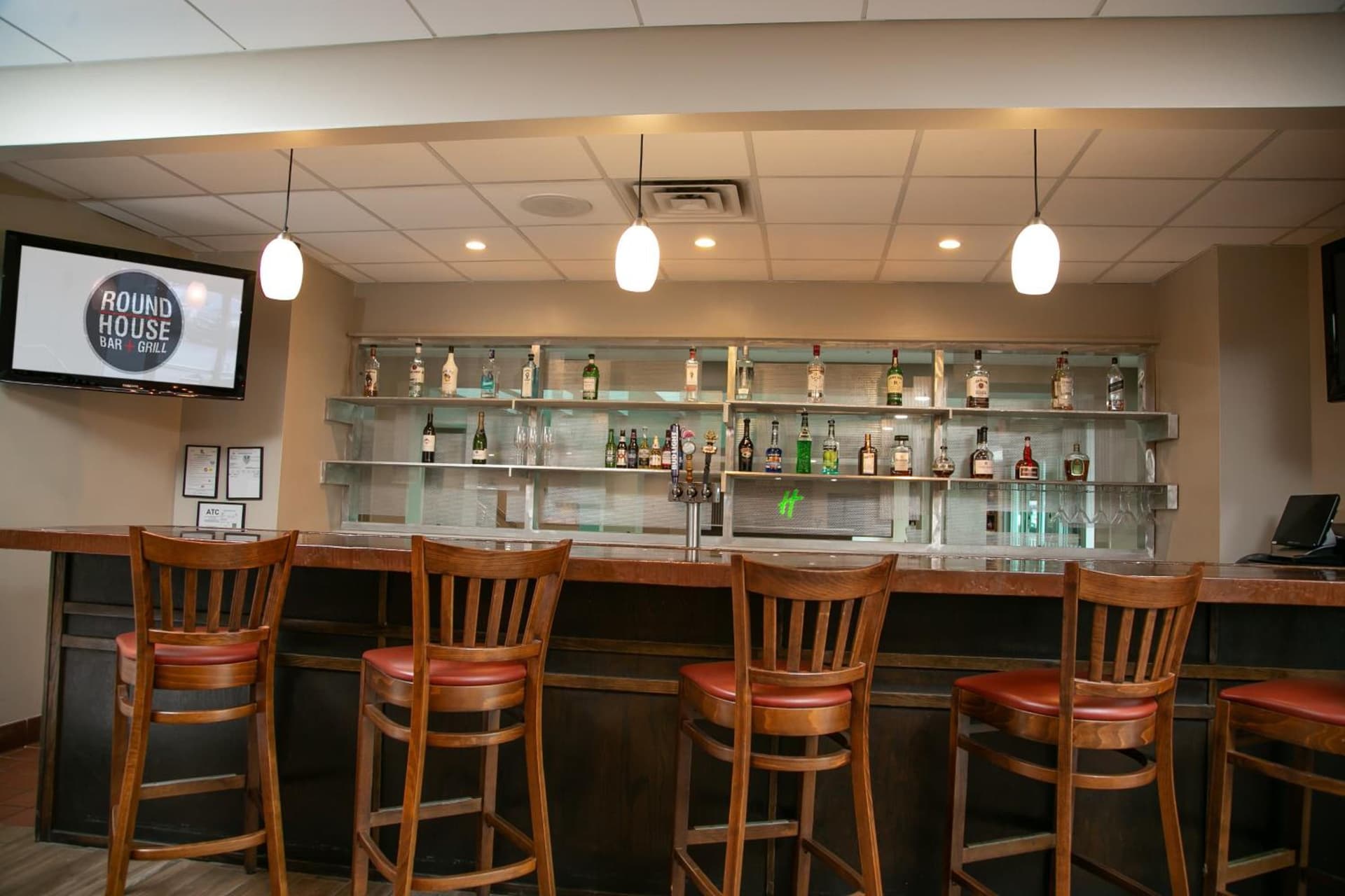 Holiday Inn Metairie New Orleans by IHG gallery photo in Metairie, LA — image 106