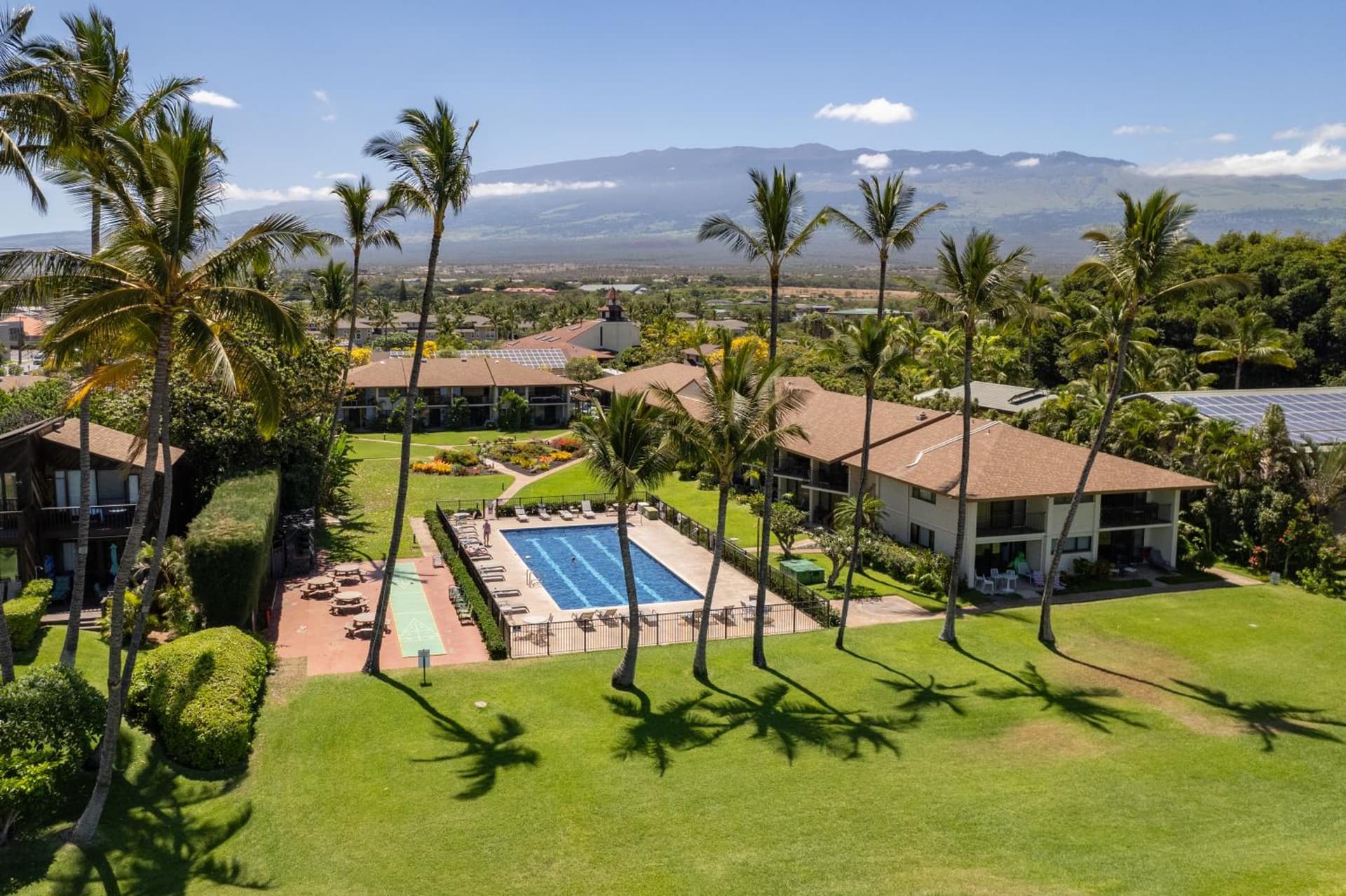 WBH D227 Aloha Lai - Breathtaking Ocean Views interior in Kihei, HI — gallery photo 2