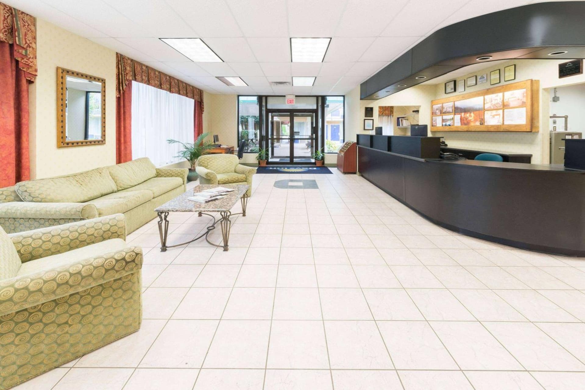 Days Inn by Wyndham Luray Shenandoah property views in Luray, VA — gallery photo 3