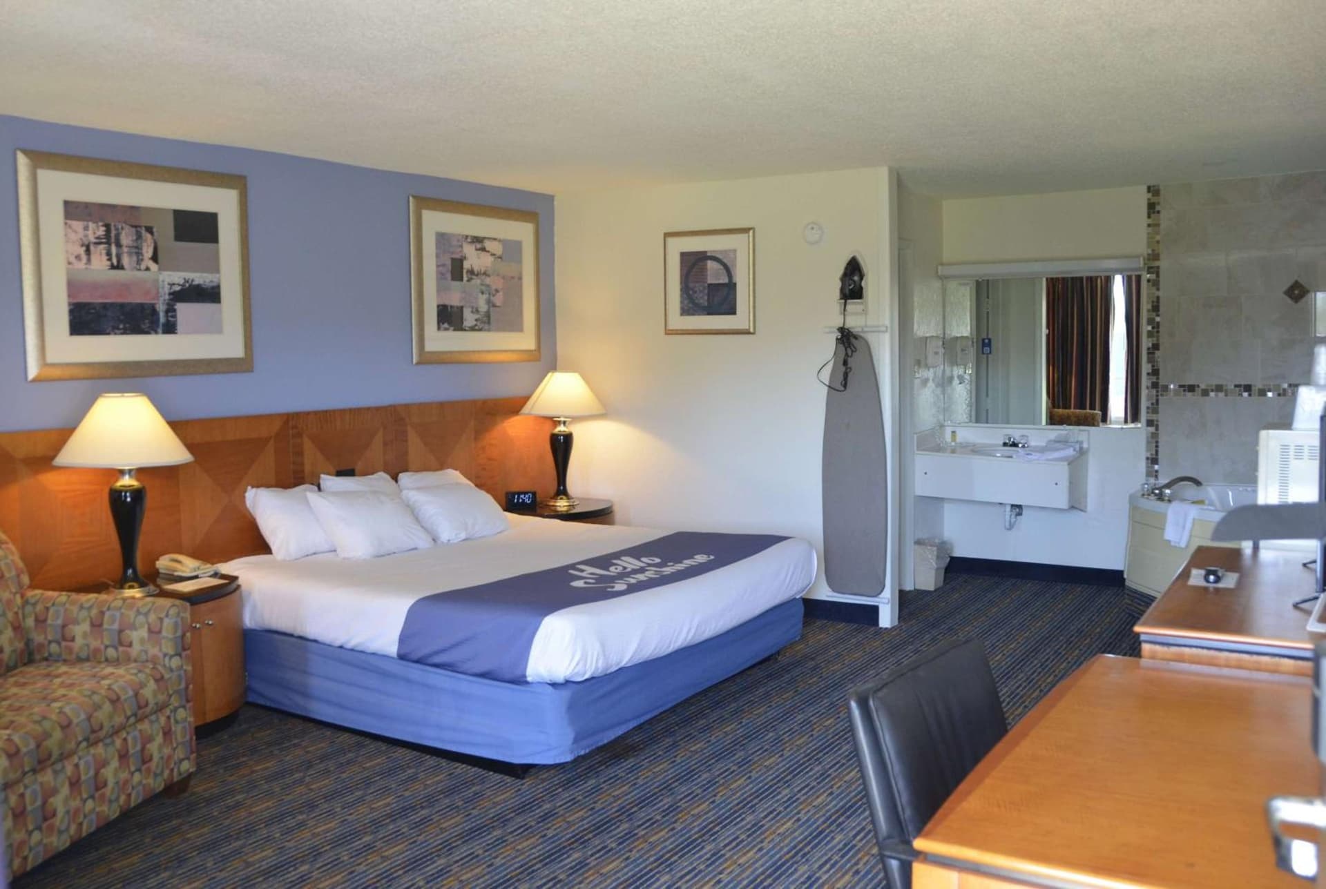 Days Inn by Wyndham Luray Shenandoah gallery photo in Luray, VA — image 85