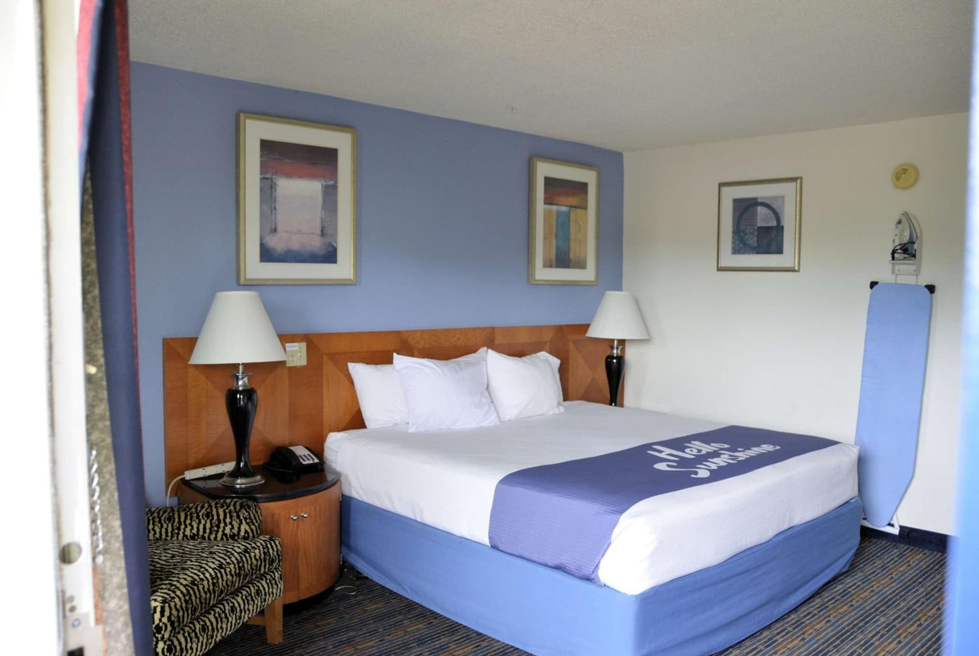 Days Inn by Wyndham Luray Shenandoah gallery photo in Luray, VA — image 19