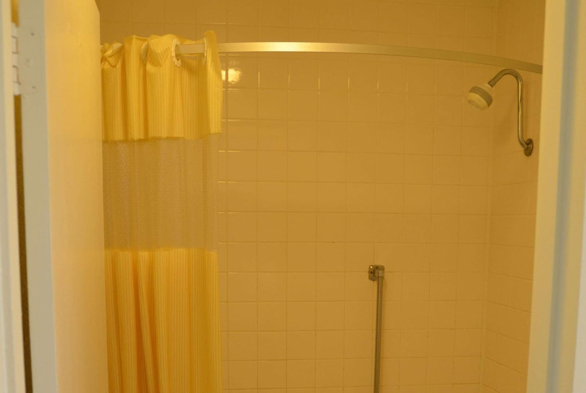 Days Inn by Wyndham Luray Shenandoah gallery photo in Luray, VA — image 36