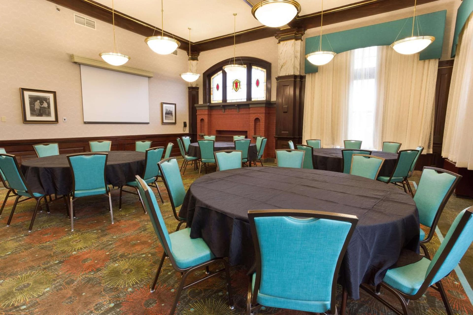 Drury Plaza Hotel St Louis Union Station interior in Saint Louis, MO — gallery photo 2