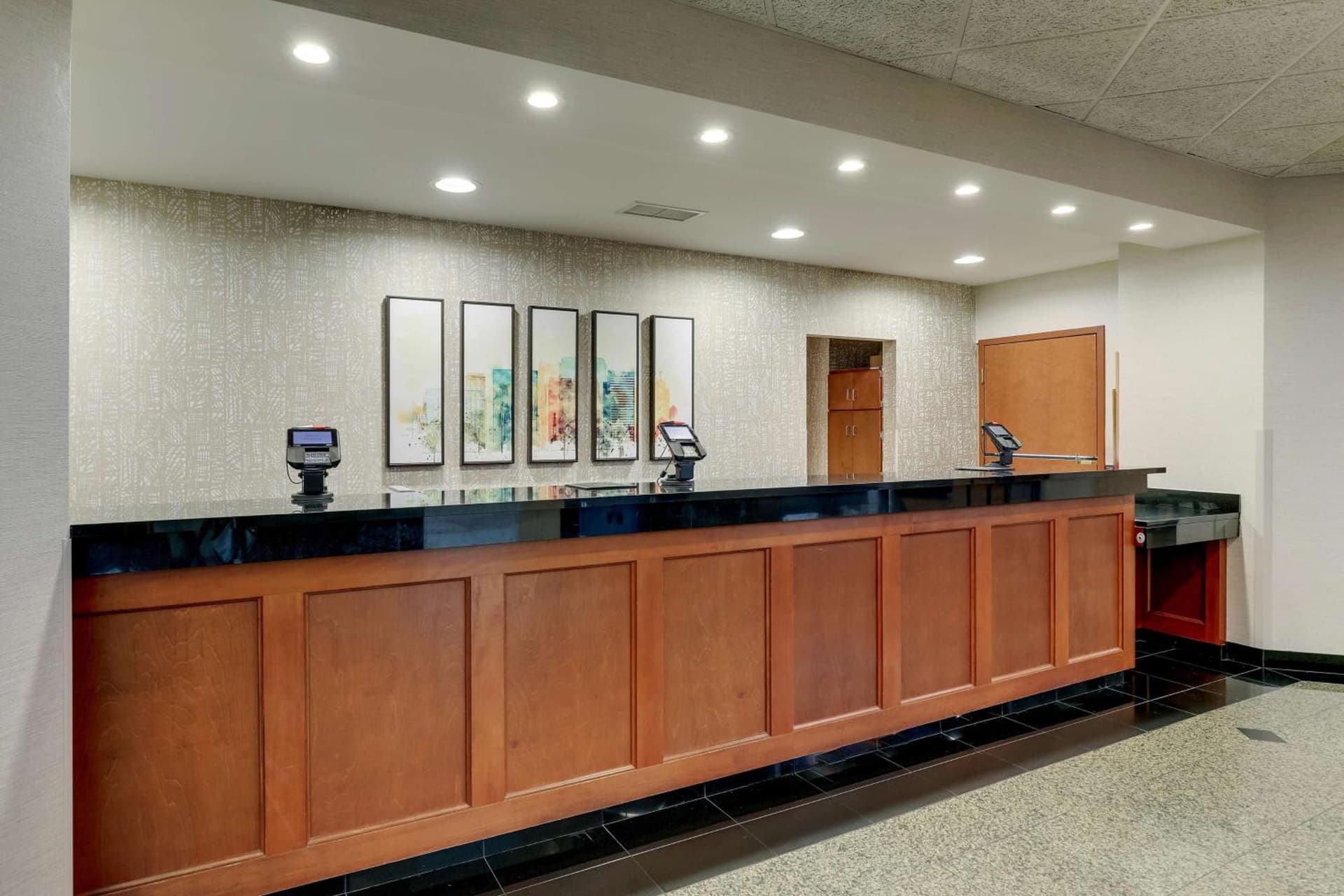 Drury Inn & Suites Birmingham Lakeshore Drive gallery photo in Birmingham, AL — image 19