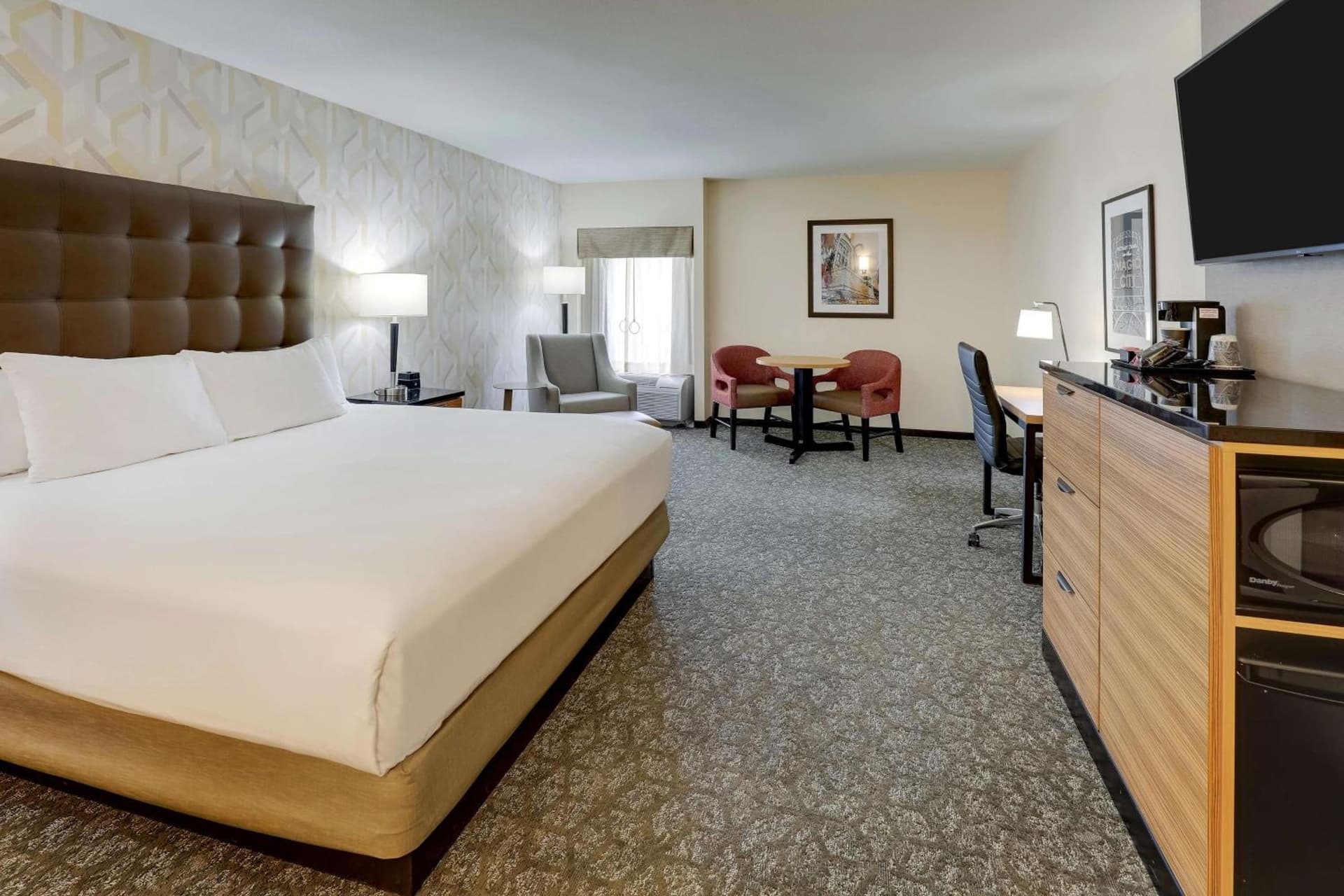 Drury Inn & Suites Birmingham Lakeshore Drive gallery photo in Birmingham, AL — image 62