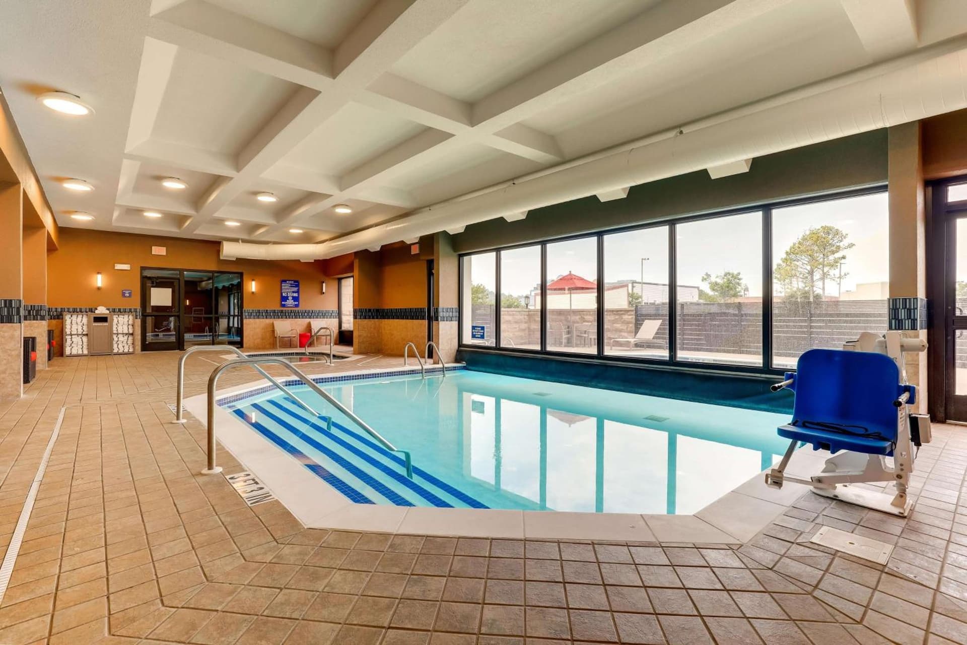 Drury Inn & Suites Birmingham Lakeshore Drive gallery photo in Birmingham, AL — image 47