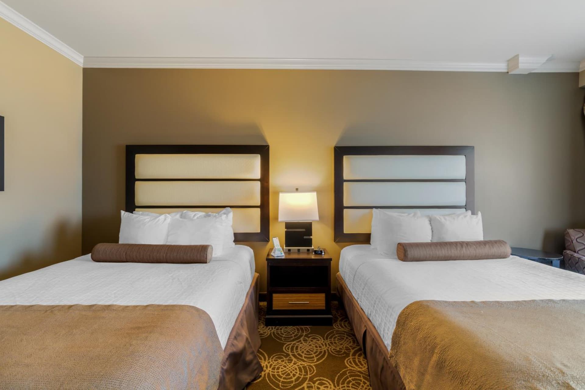 Best Western Plus Miami Airport North Hotel & Suites gallery photo in Miami, FL — image 7