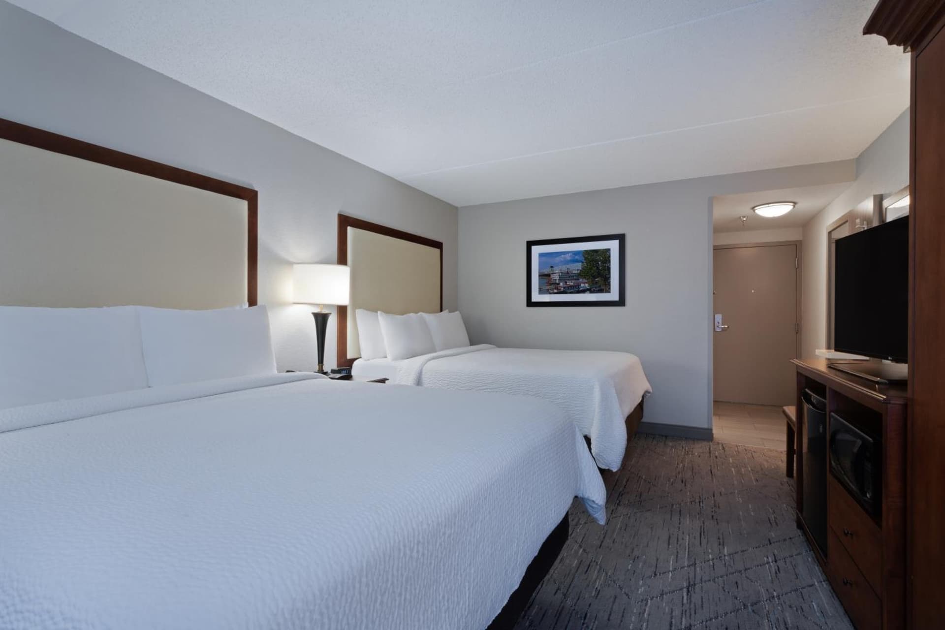 Holiday Inn Express & Suites Cincinnati Riverfront by IHG gallery photo in Covington, KY — image 109