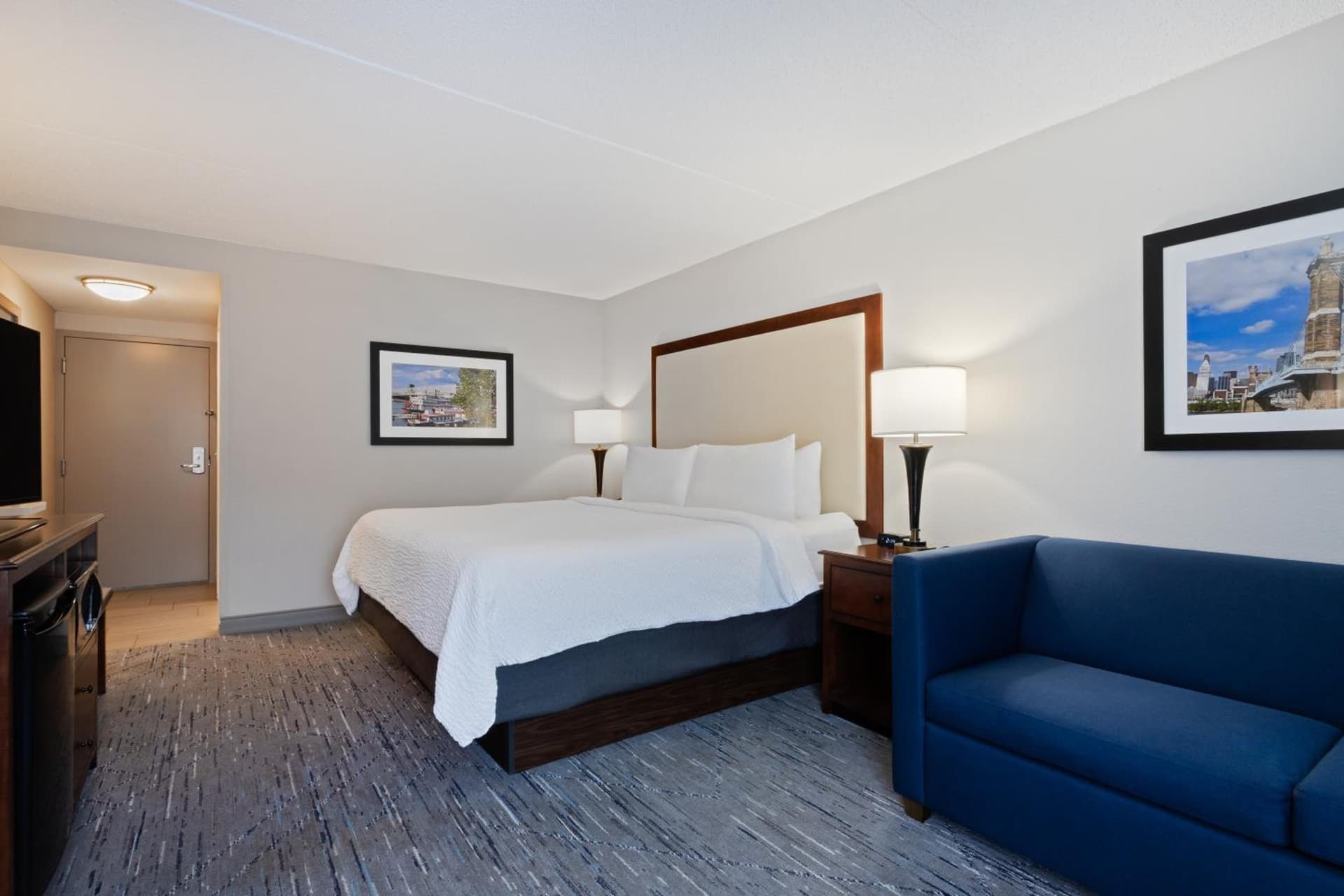 Holiday Inn Express & Suites Cincinnati Riverfront by IHG gallery photo in Covington, KY — image 116