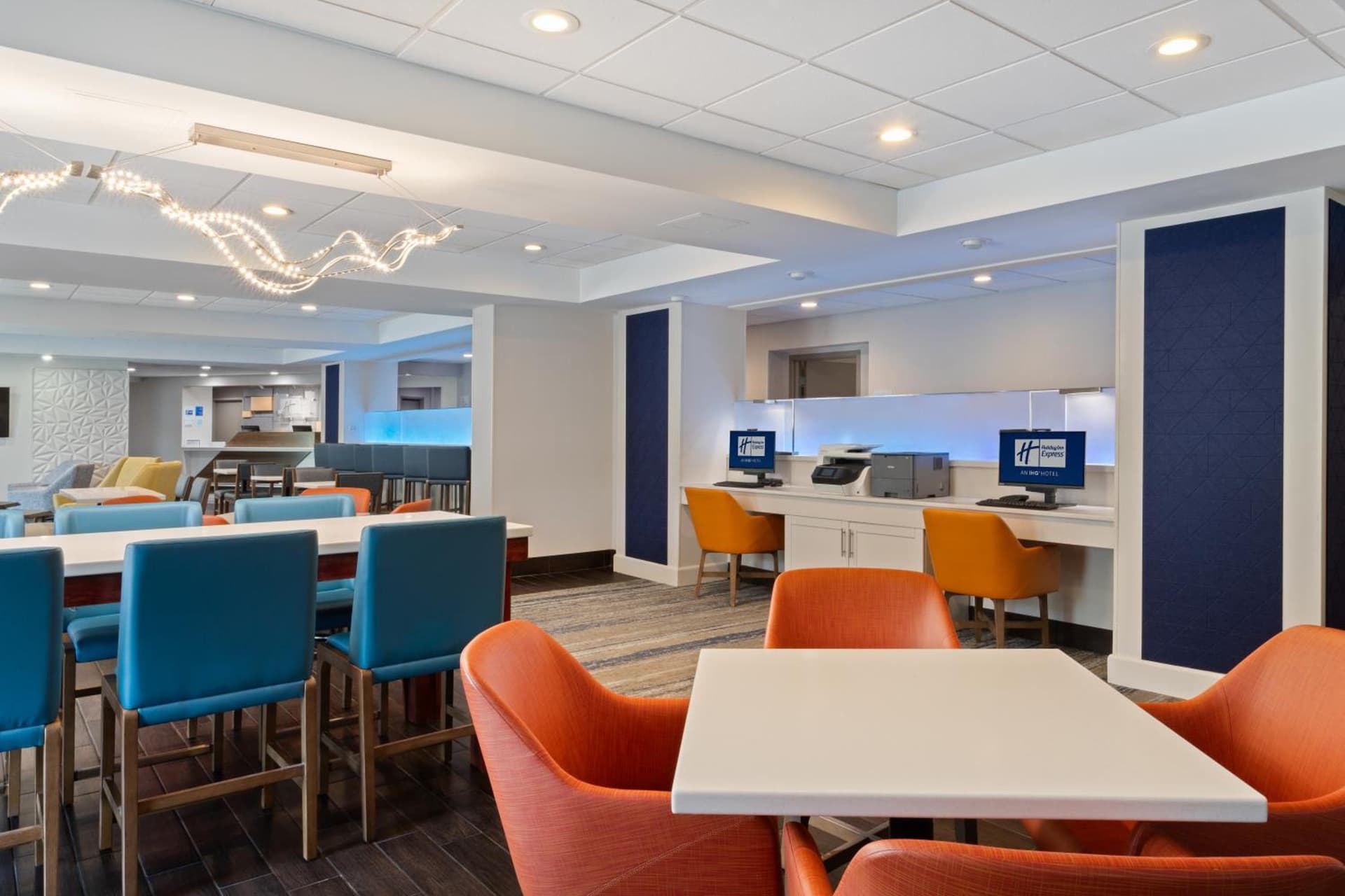 Holiday Inn Express & Suites Cincinnati Riverfront by IHG gallery photo in Covington, KY — image 68