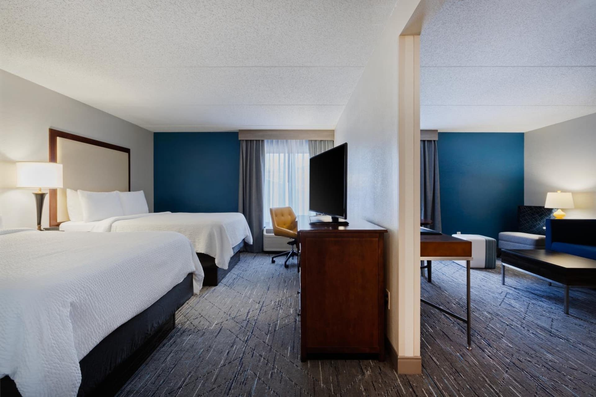 Holiday Inn Express & Suites Cincinnati Riverfront by IHG gallery photo in Covington, KY — image 15
