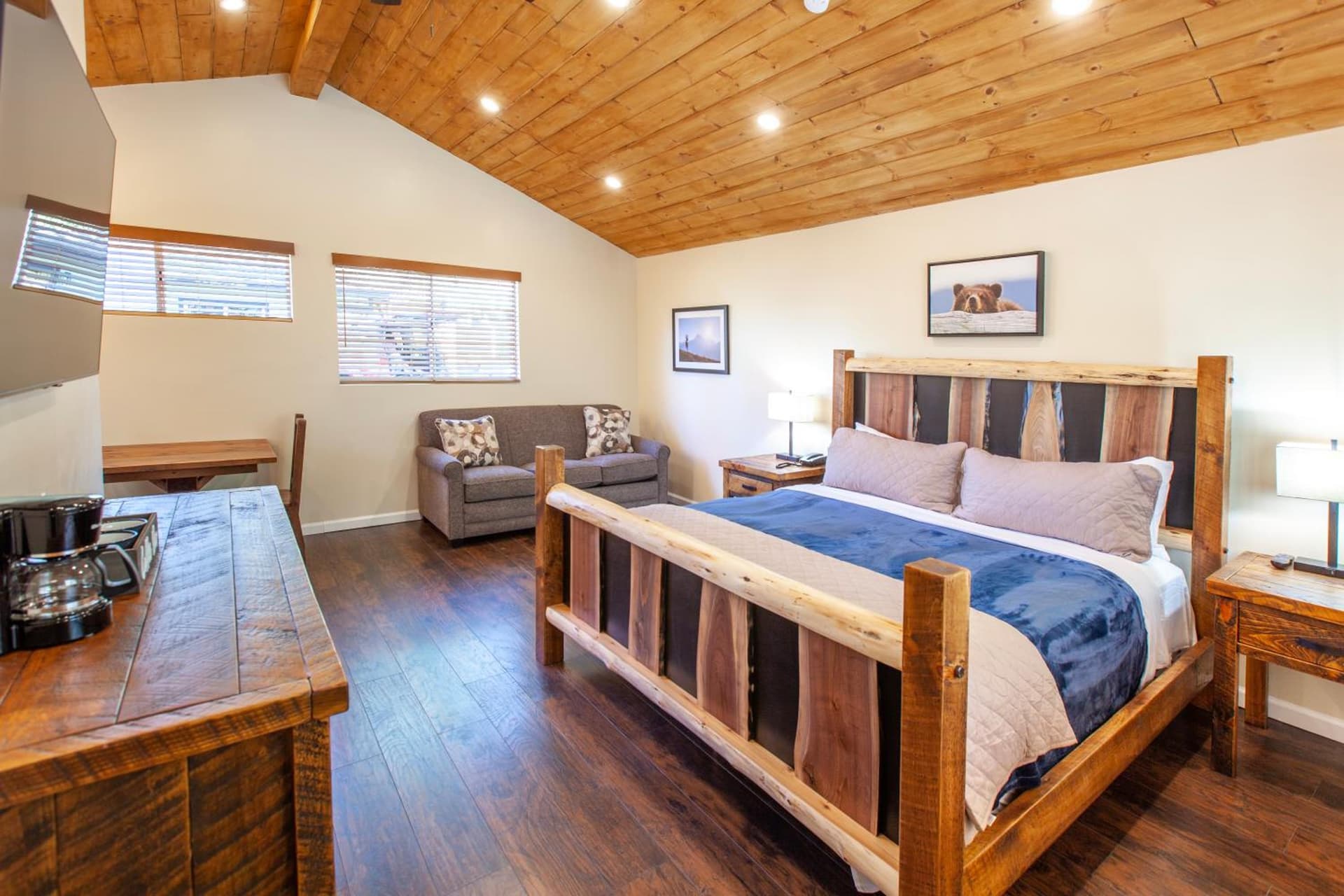 Tahquitz Pines Retreat gallery photo in Idyllwild, CA — image 105