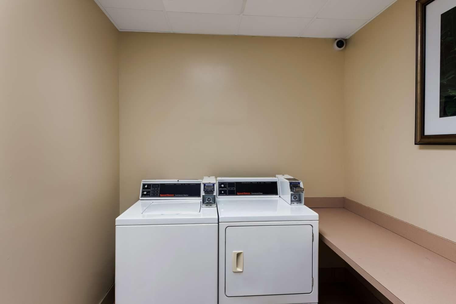The Hilton Garden Inn property views in Grove City, OH — gallery photo 3