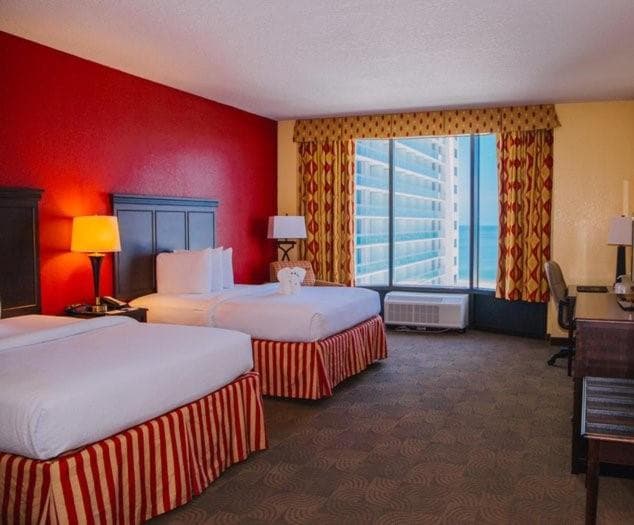 Pier House 60 Clearwater Beach Marina Hotel gallery photo in Clearwater Beach, FL — image 40