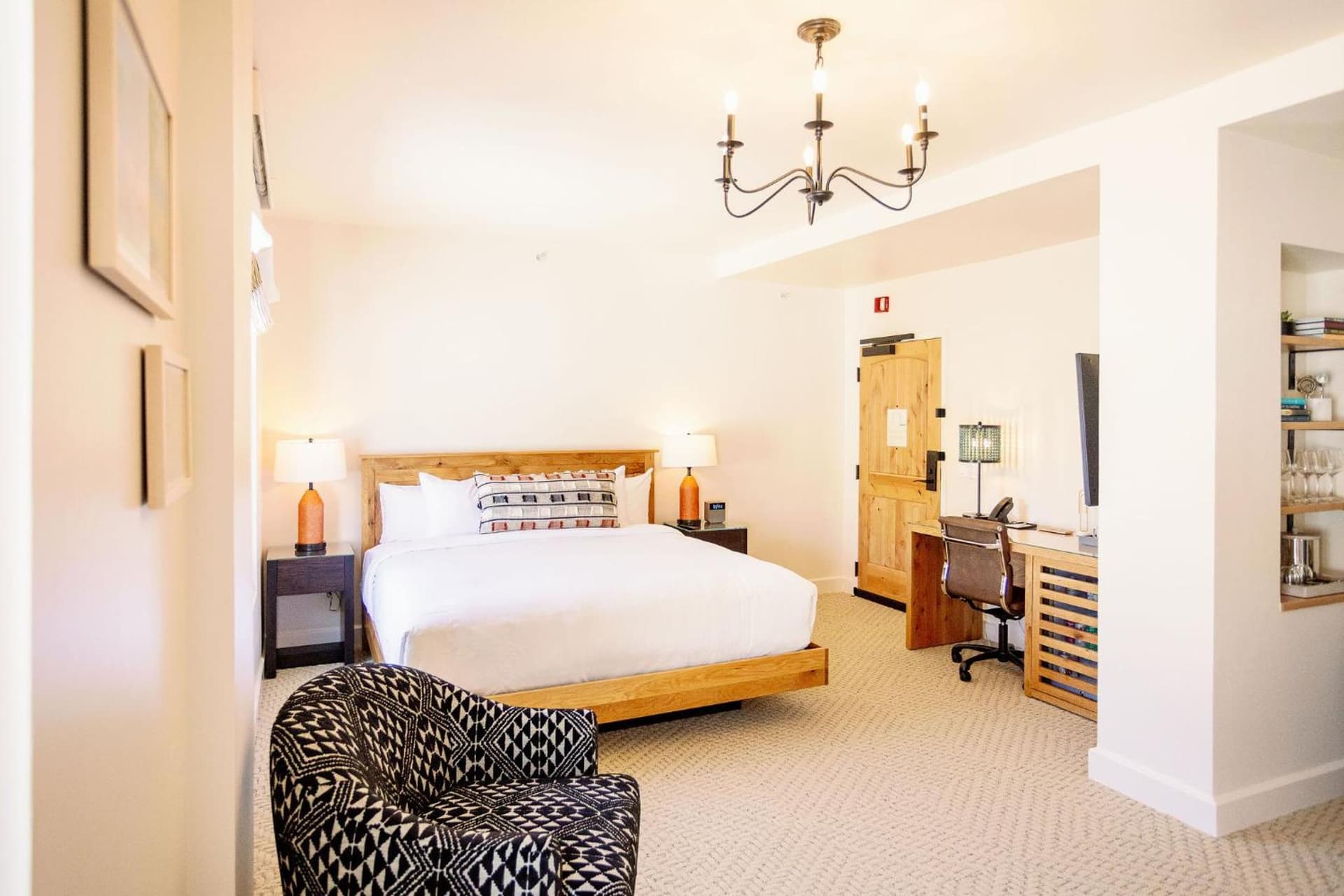 Hotel Santa Barbara gallery photo in Santa Barbara, CA — image 41