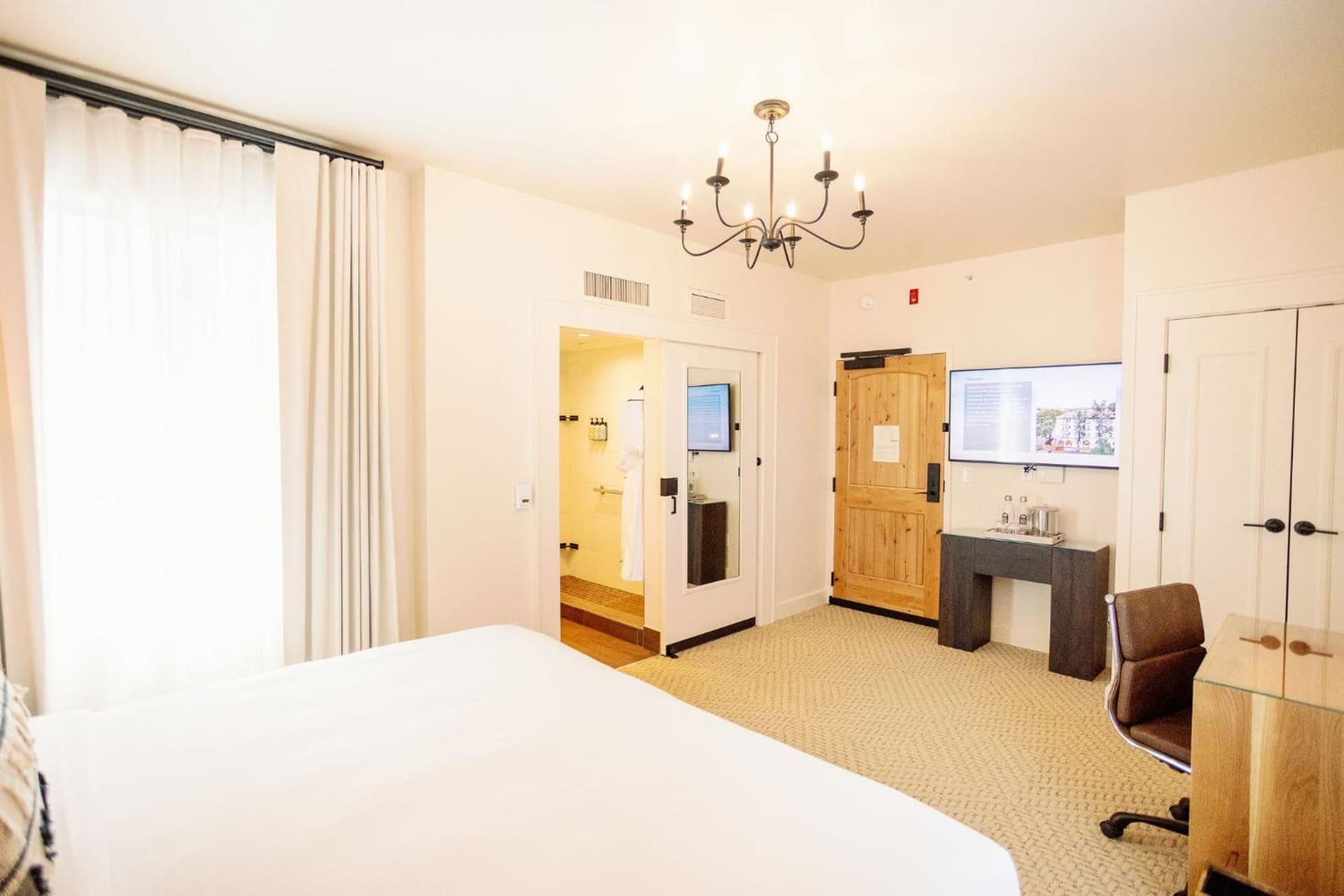 Hotel Santa Barbara gallery photo in Santa Barbara, CA — image 56