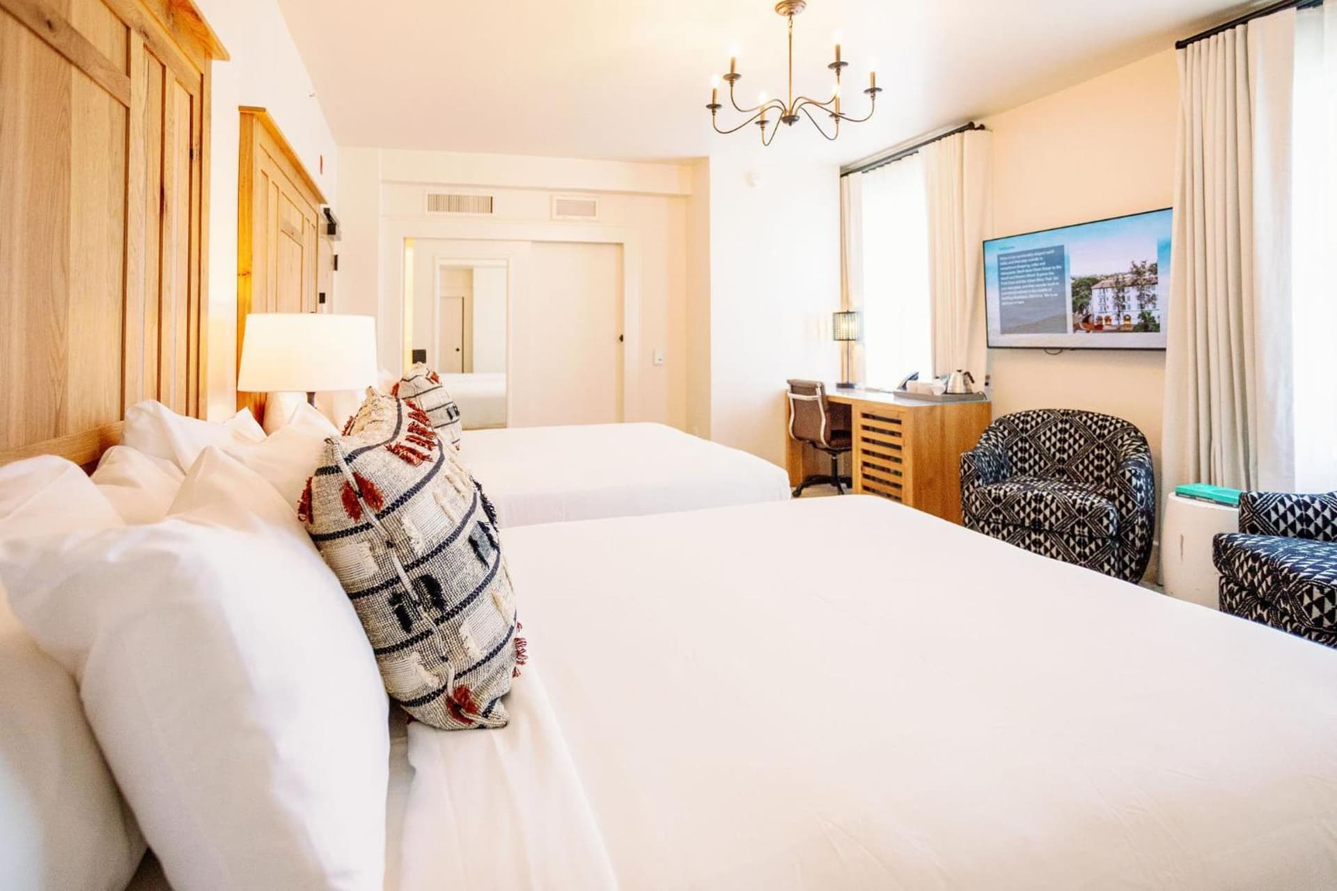 Hotel Santa Barbara gallery photo in Santa Barbara, CA — image 70