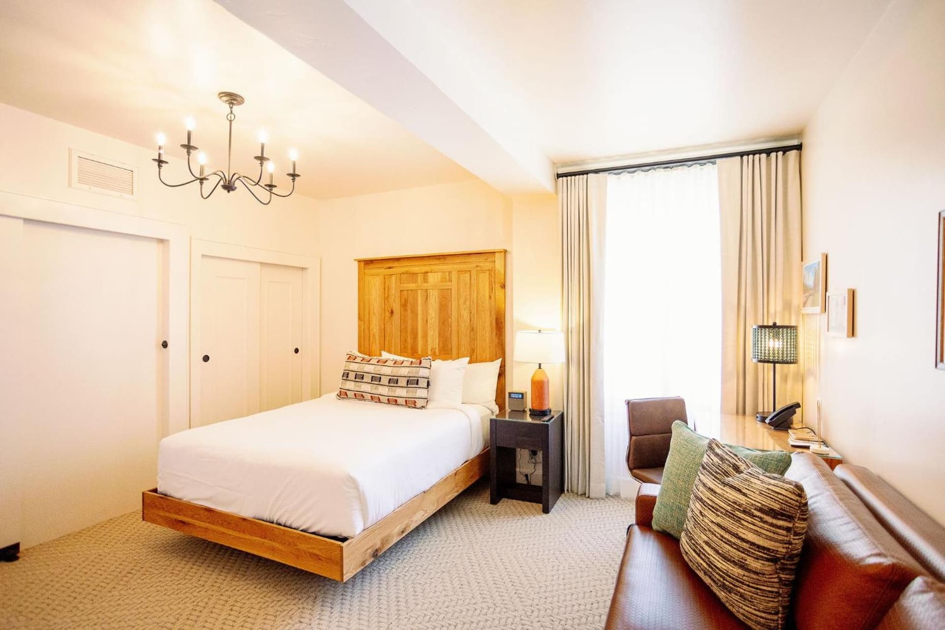 Hotel Santa Barbara gallery photo in Santa Barbara, CA — image 10