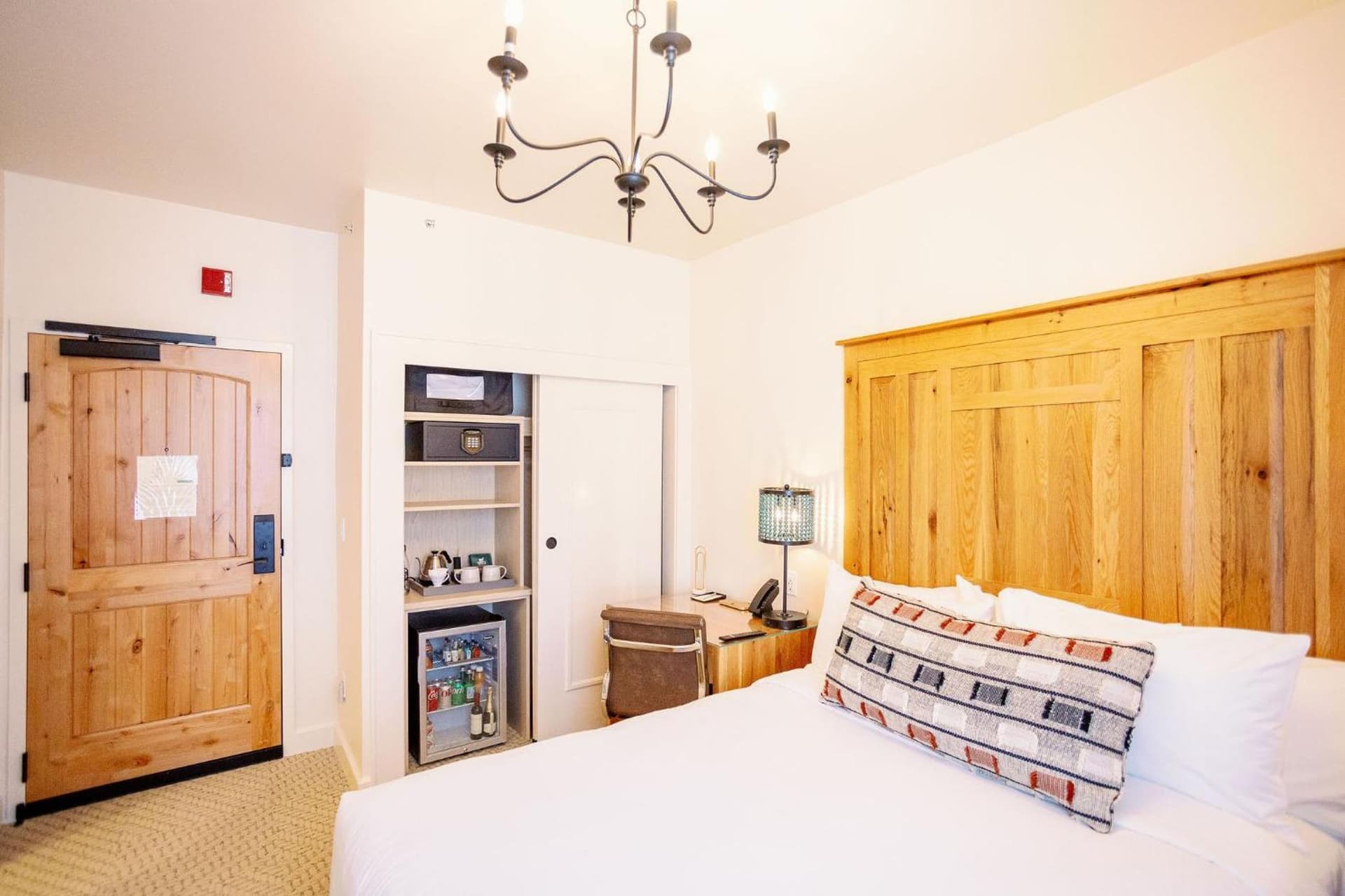 Hotel Santa Barbara gallery photo in Santa Barbara, CA — image 38