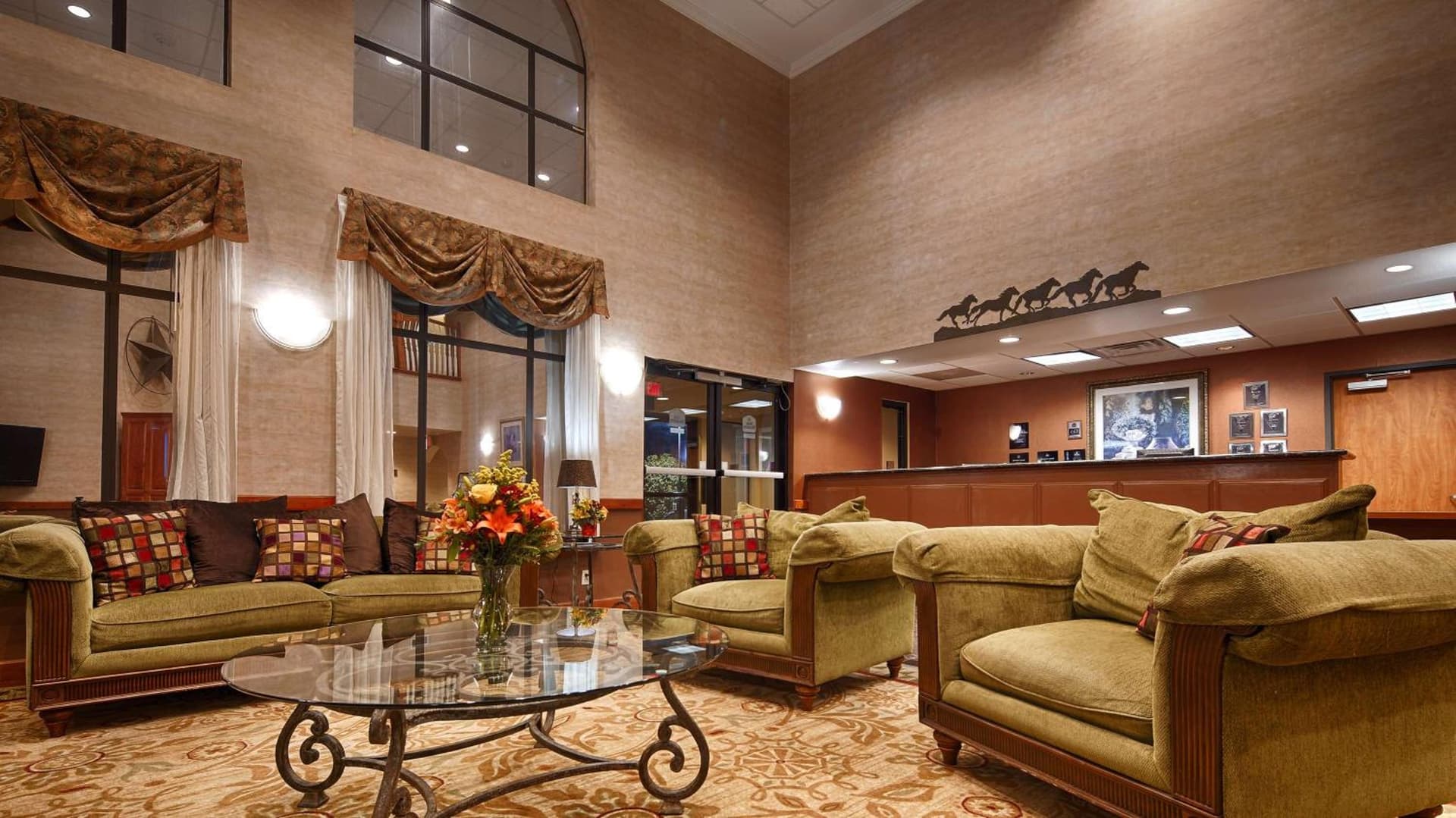 Best Western Plus Graham Inn property views in Graham, TX — gallery photo 3