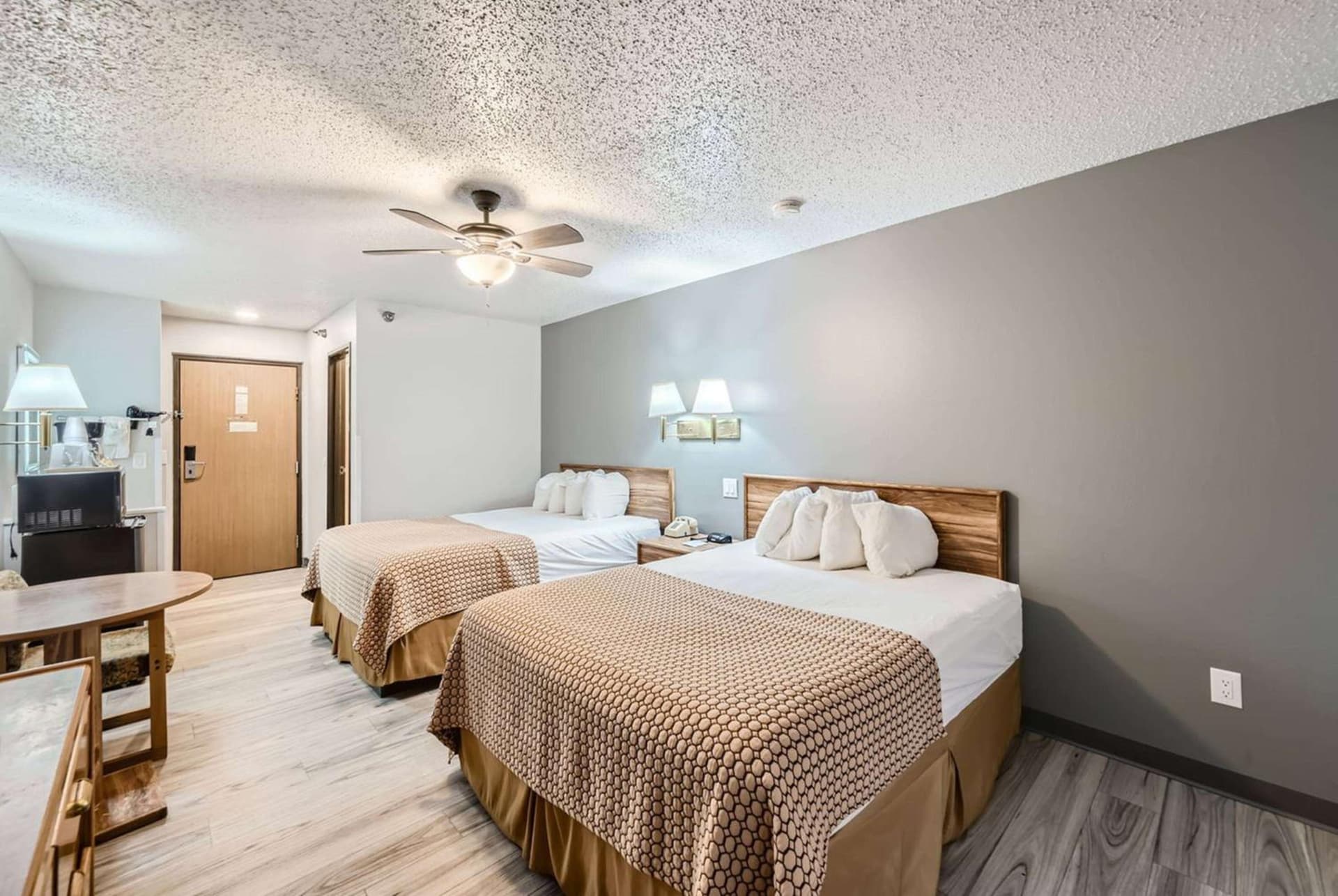Travelodge by Wyndham Longmont gallery photo in Longmont, CO — image 13