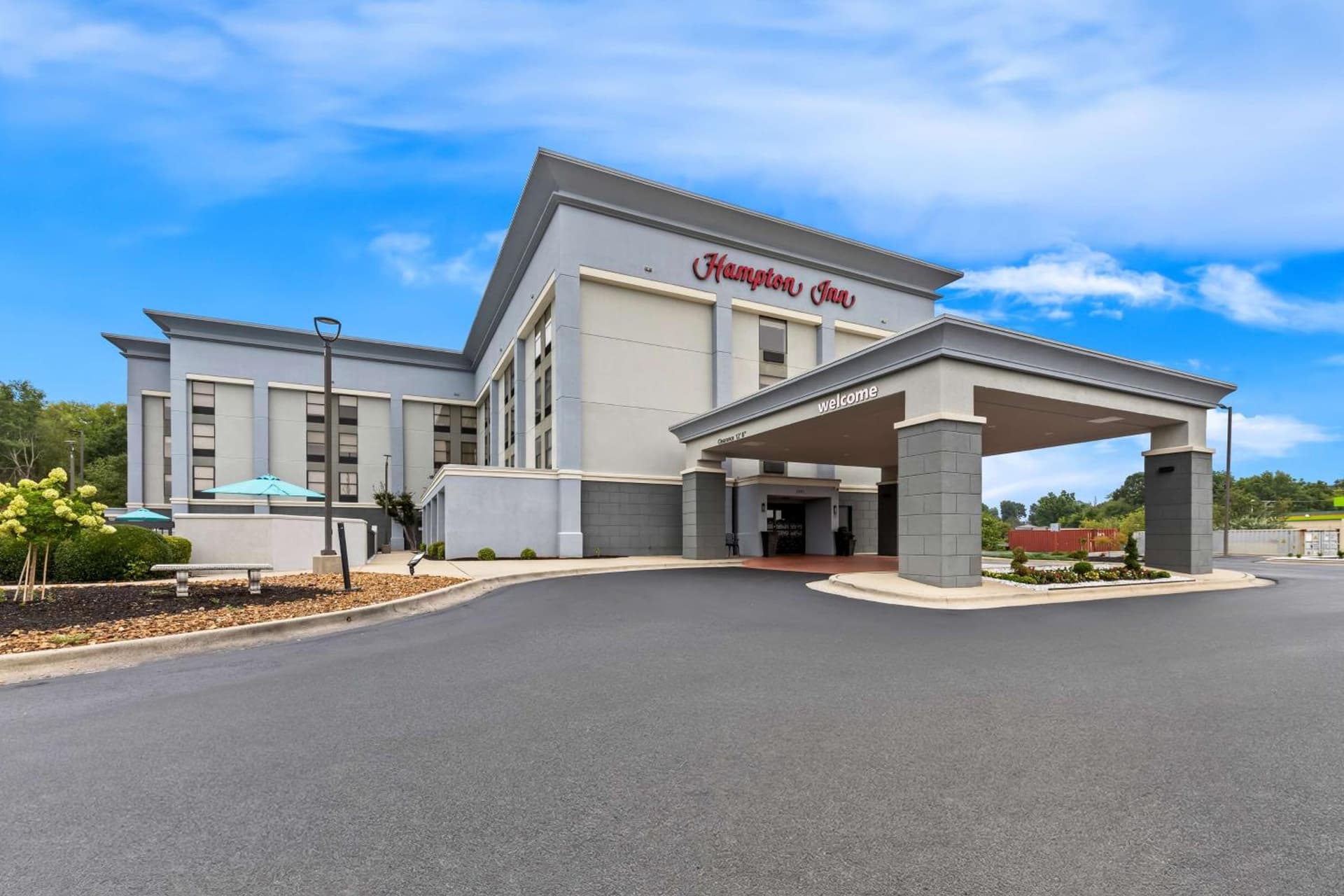 Hampton Inn Florence Midtown near University of North Alabama property views in Florence, AL — gallery photo 3