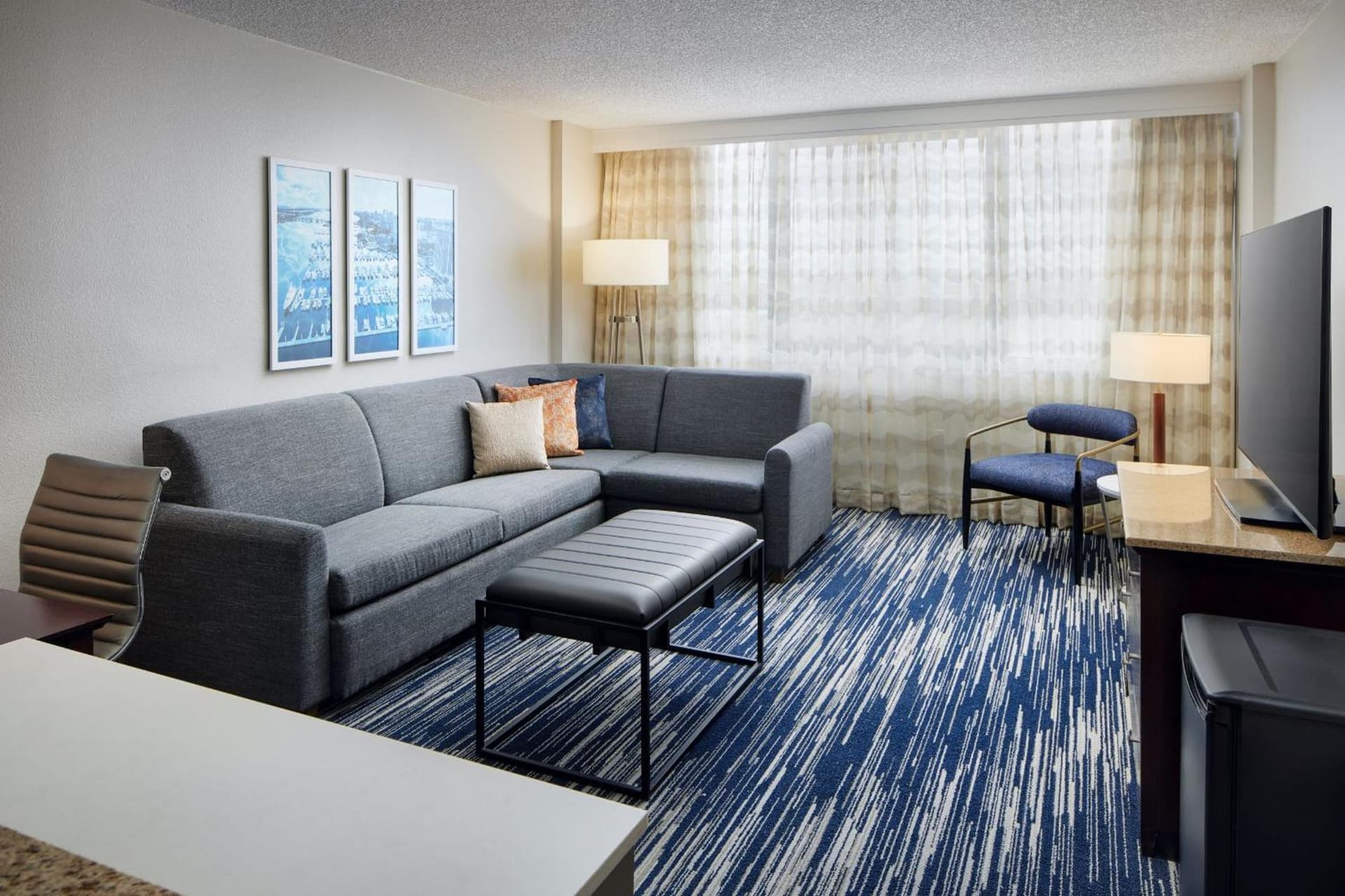Embassy Suites by Hilton West Palm Beach Central gallery photo in West Palm Beach, FL — image 35