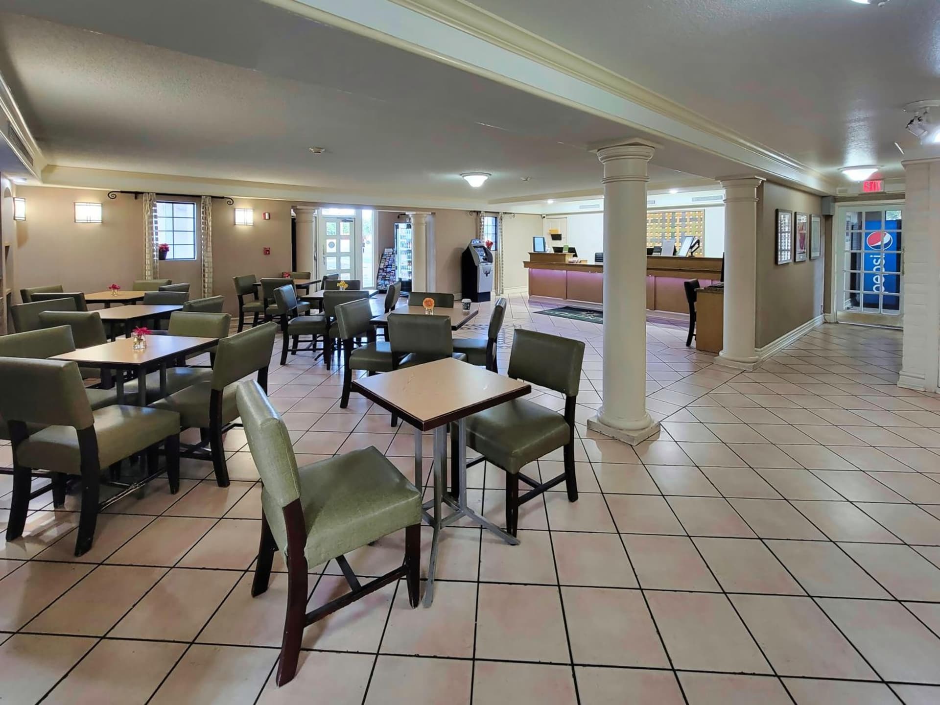 Travelodge by Wyndham Amarillo West Medical Center gallery photo in Amarillo, TX — image 5
