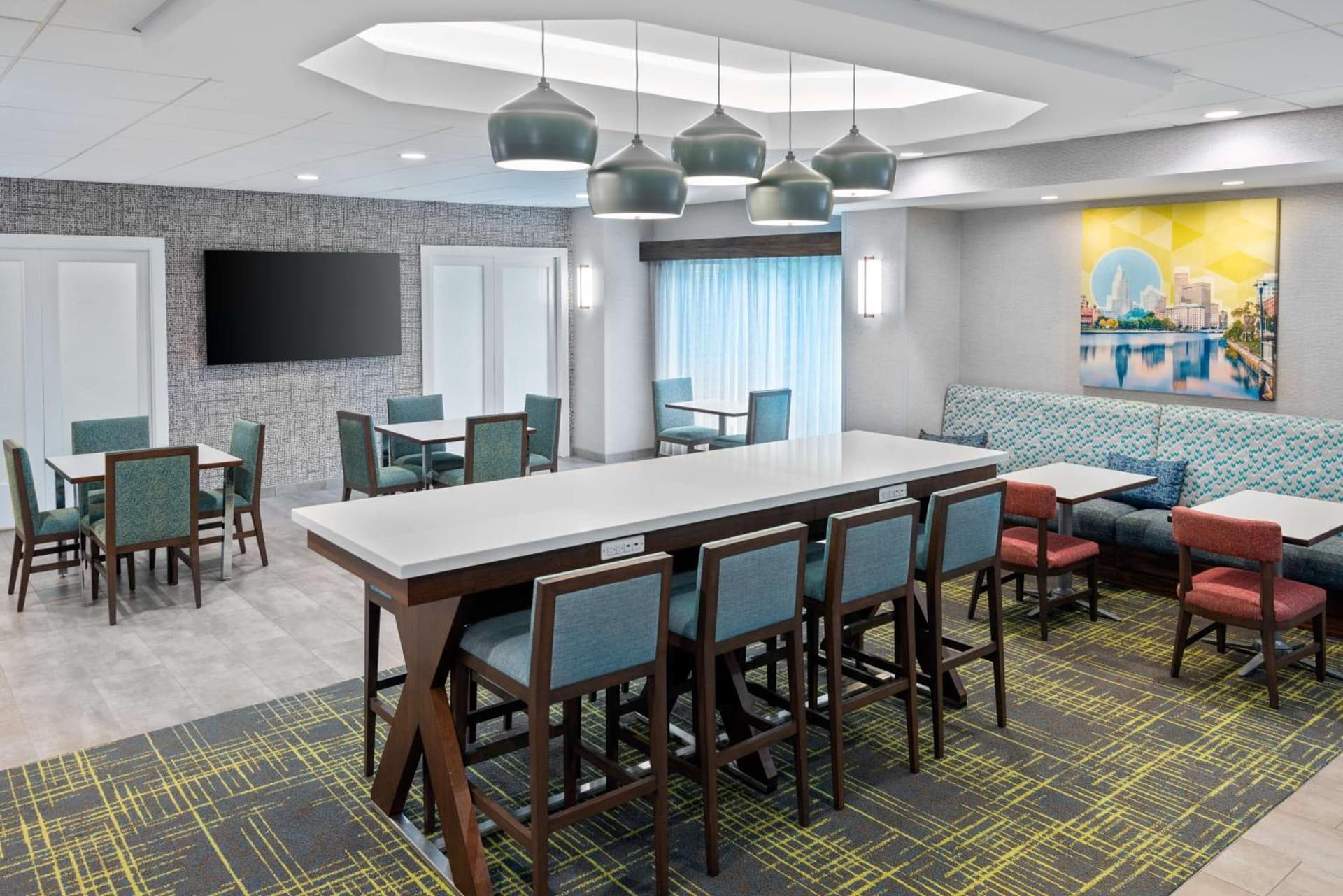 Hampton Inn Coventry-Warwick Area property views in Coventry — gallery photo 3