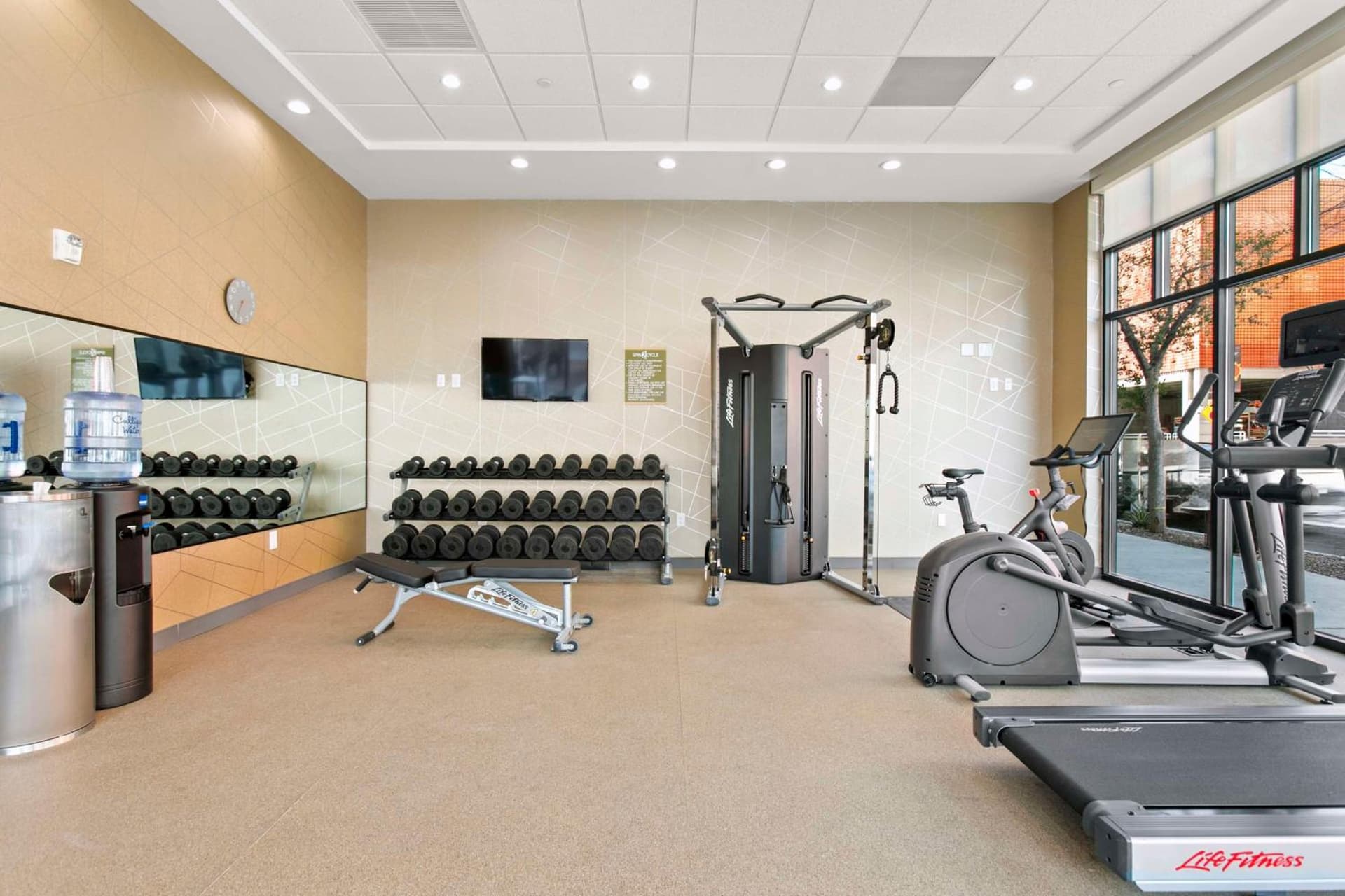 Home2 Suites By Hilton Phoenix Downtown gallery photo in Phoenix, AZ — image 37