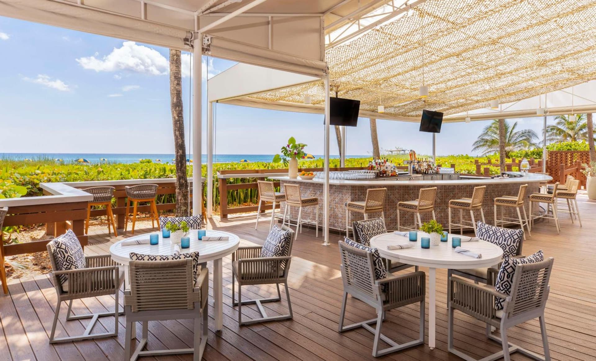 The Singer Oceanfront Resort, Curio Collection by Hilton gallery photo in Riviera Beach, FL — image 17