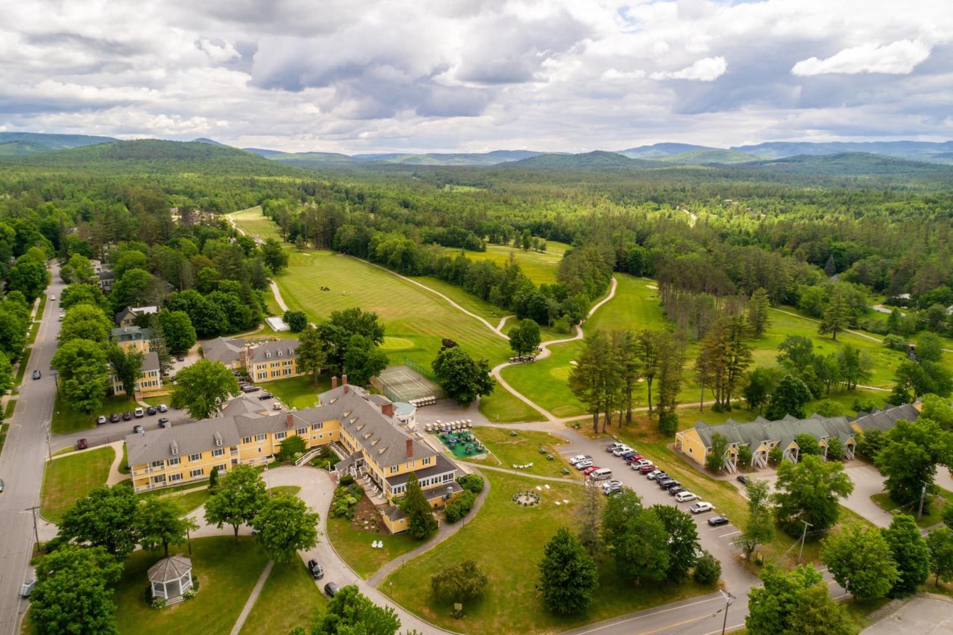 The Bethel Resort & Suites property views in Bethel, ME — gallery photo 3