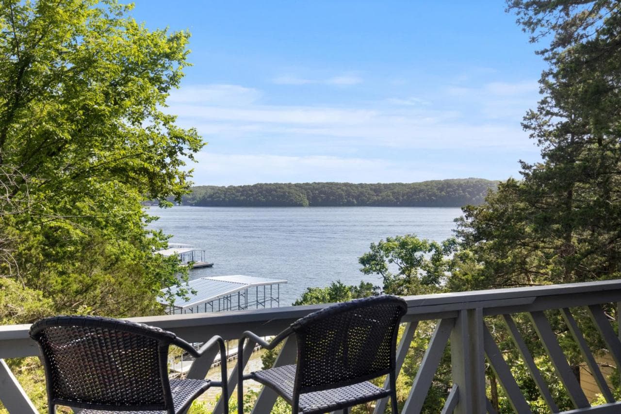 Million Dollar Views at Margaritaville property views in Osage Beach, MO — gallery photo 3