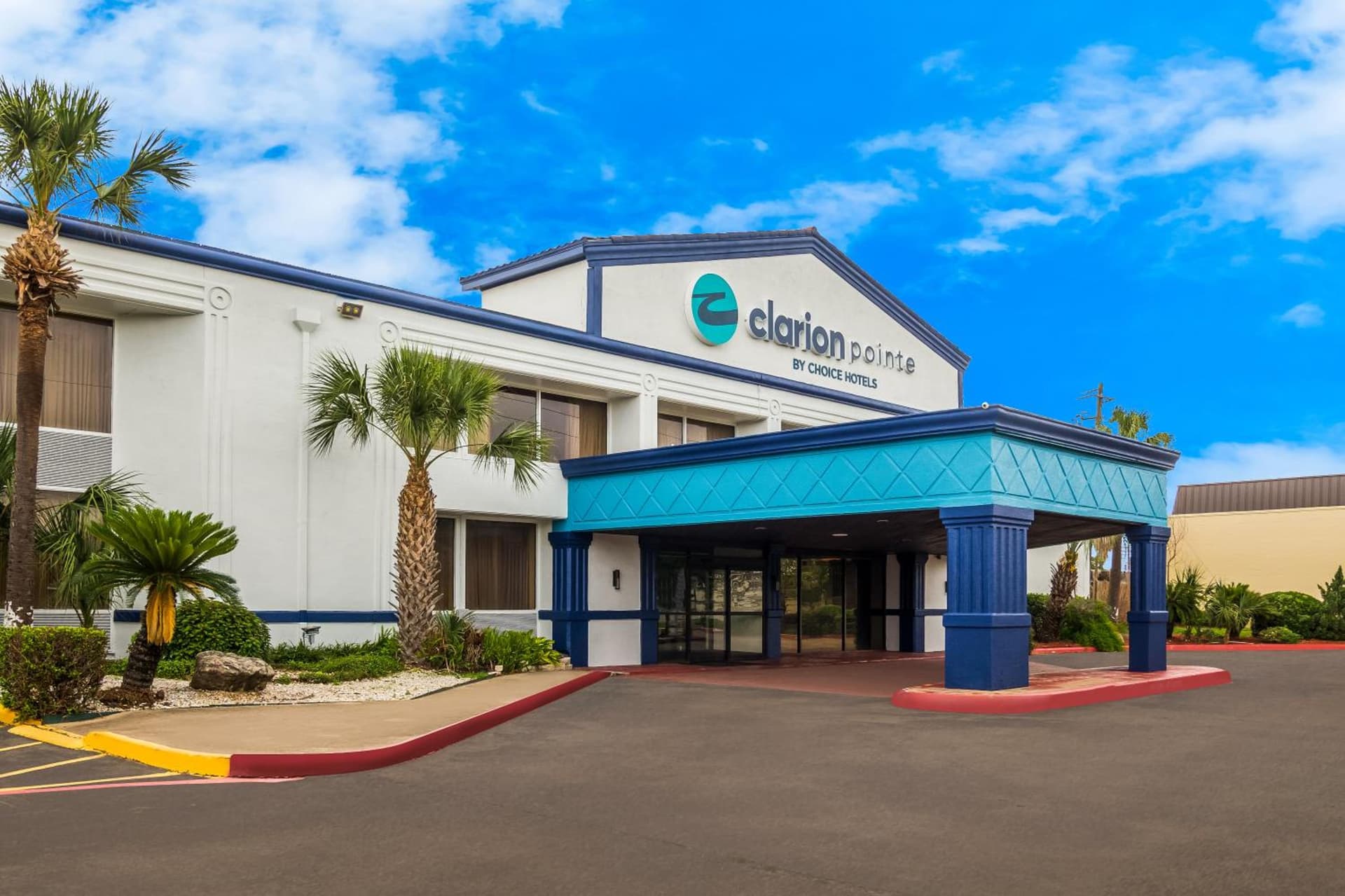Clarion Pointe Lake Jackson - Clute — hotel in Lake Jackson, Texas