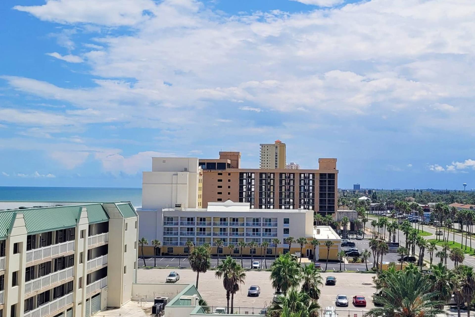 Daytona Beach Resort Unit #704 interior in Daytona Beach, FL — gallery photo 2